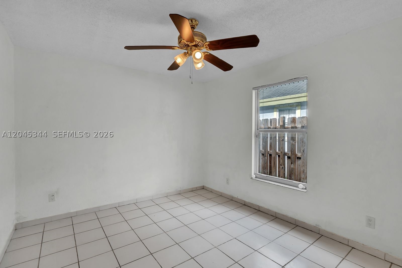 VILLAS OF PALM BAY - Residential Lease