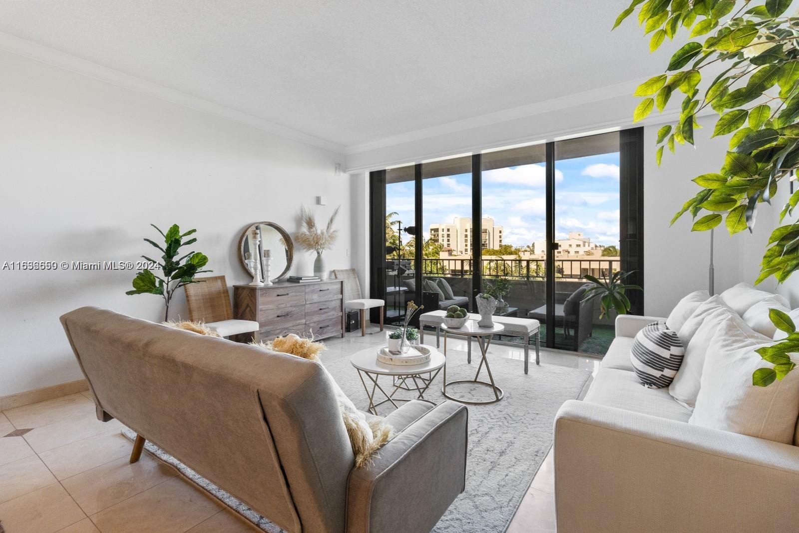 THE EMERALD BAY @ KEY COLO - Residential