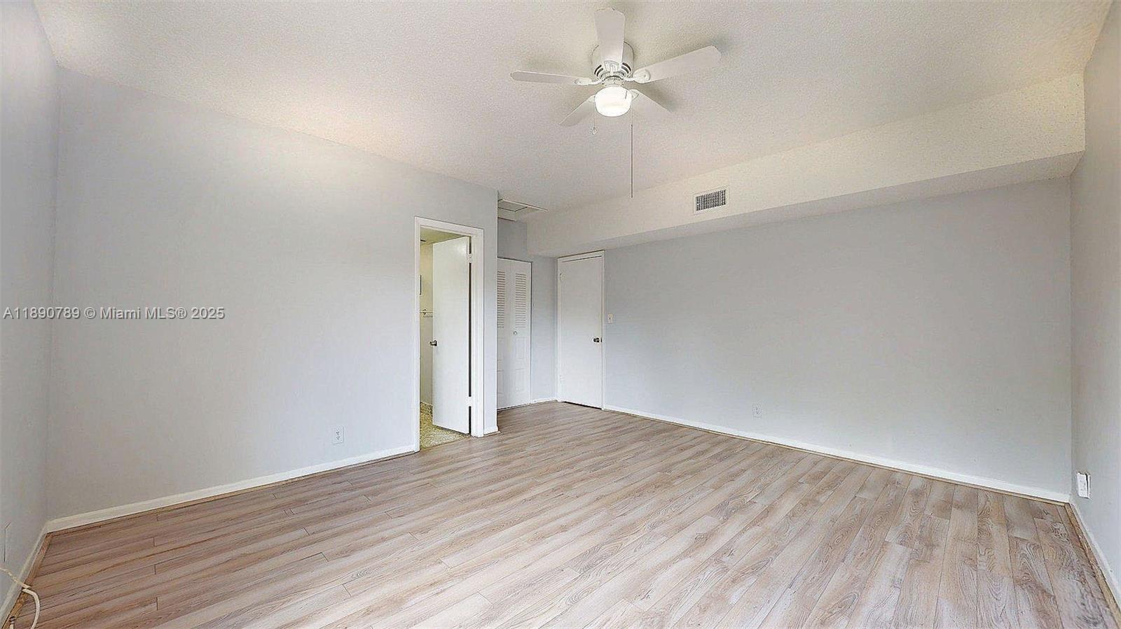 EMERALD ISLES WEST PHASE - Residential