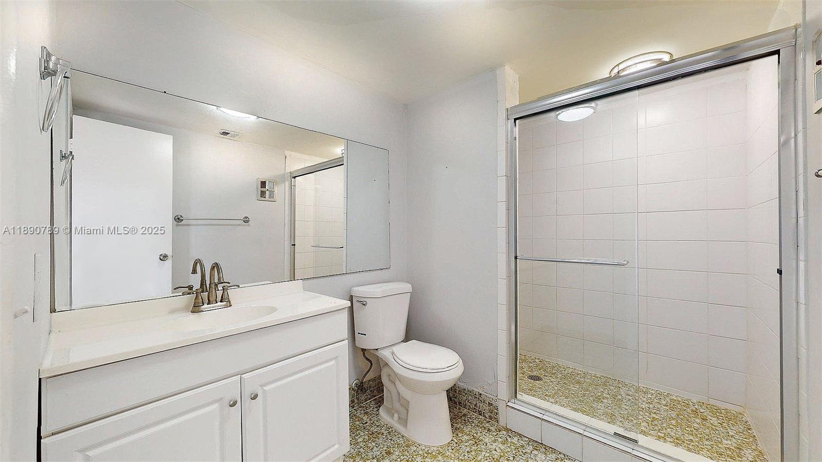EMERALD ISLES WEST PHASE - Residential