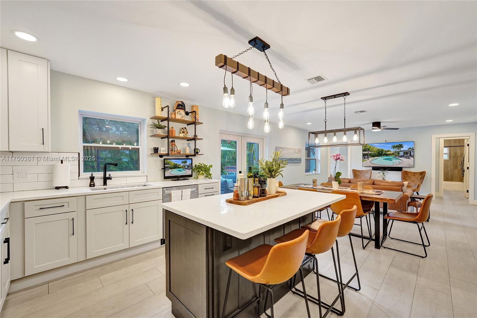PALM AIRE VILLAGE 3RD SEC - Residential