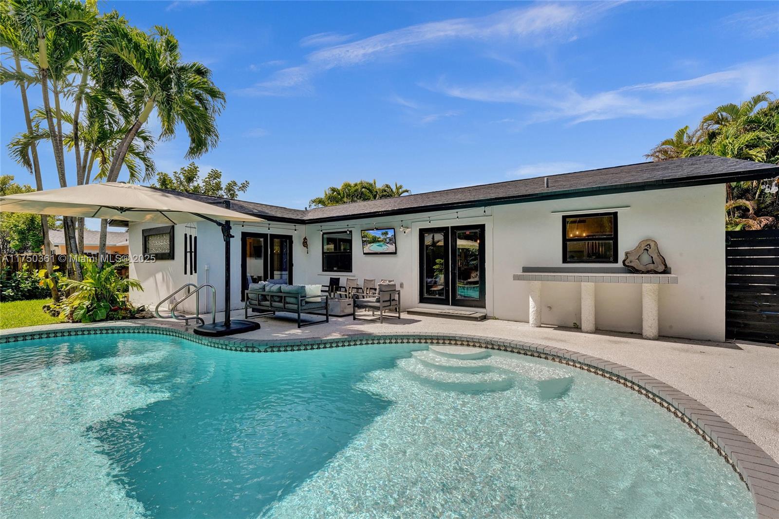 PALM AIRE VILLAGE 3RD SEC - Residential