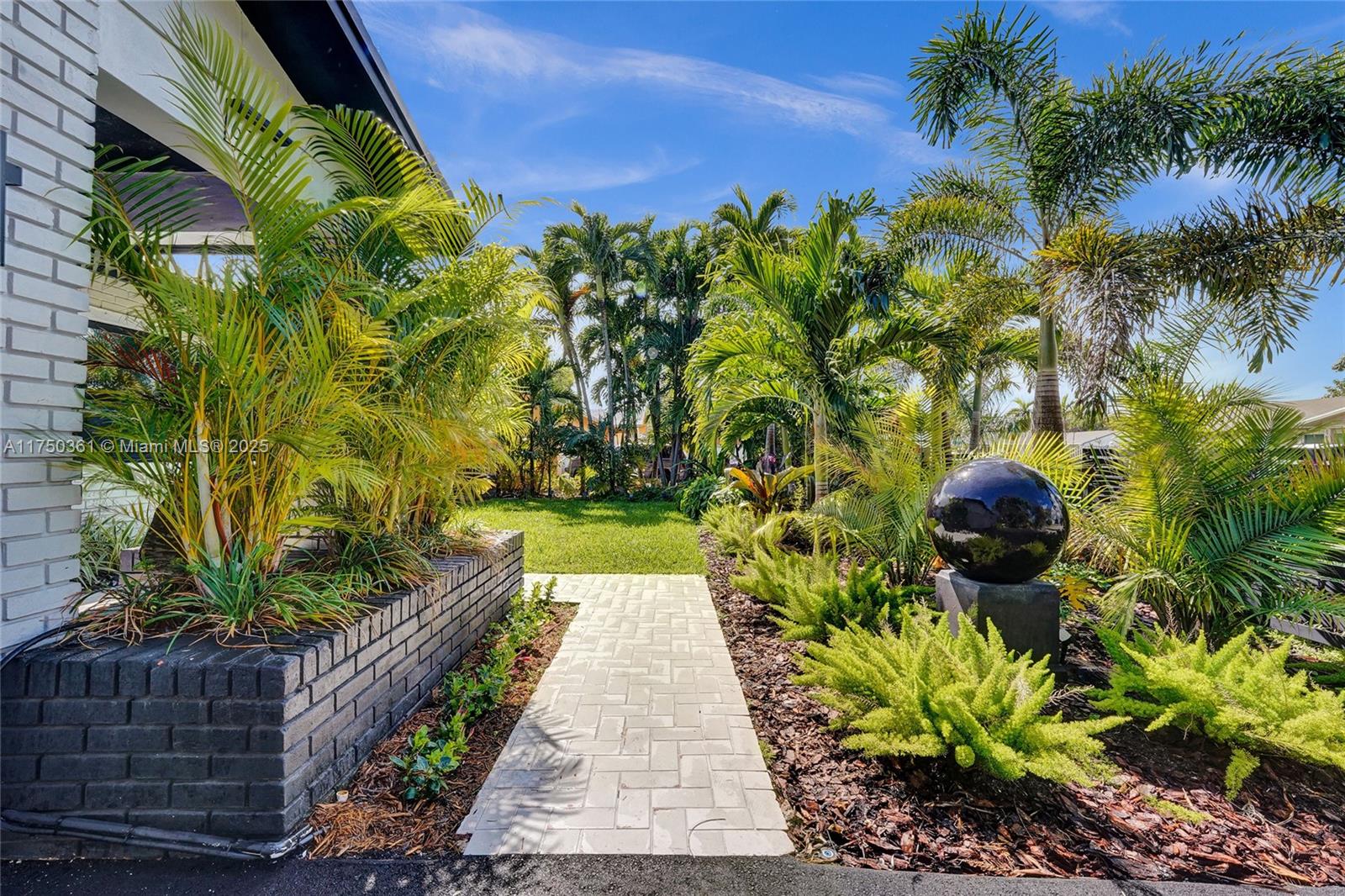 PALM AIRE VILLAGE 3RD SEC - Residential