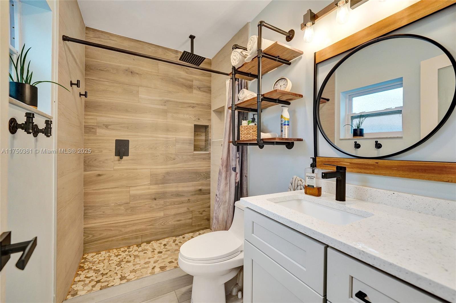 PALM AIRE VILLAGE 3RD SEC - Residential