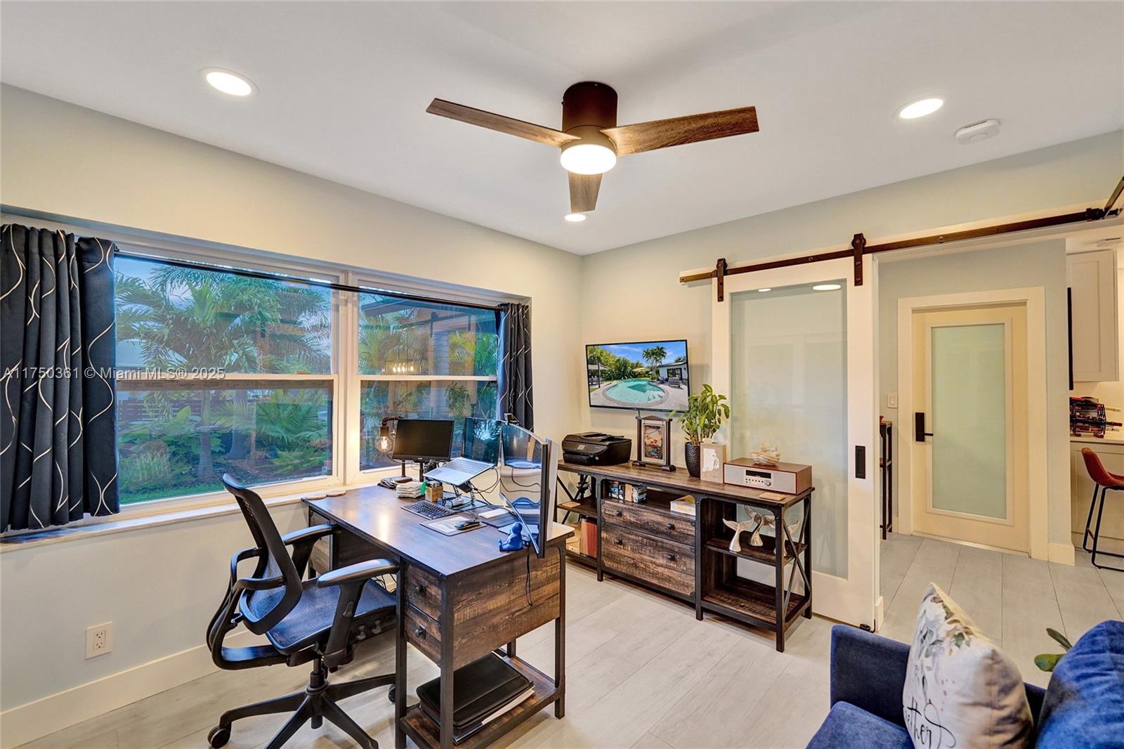 PALM AIRE VILLAGE 3RD SEC - Residential