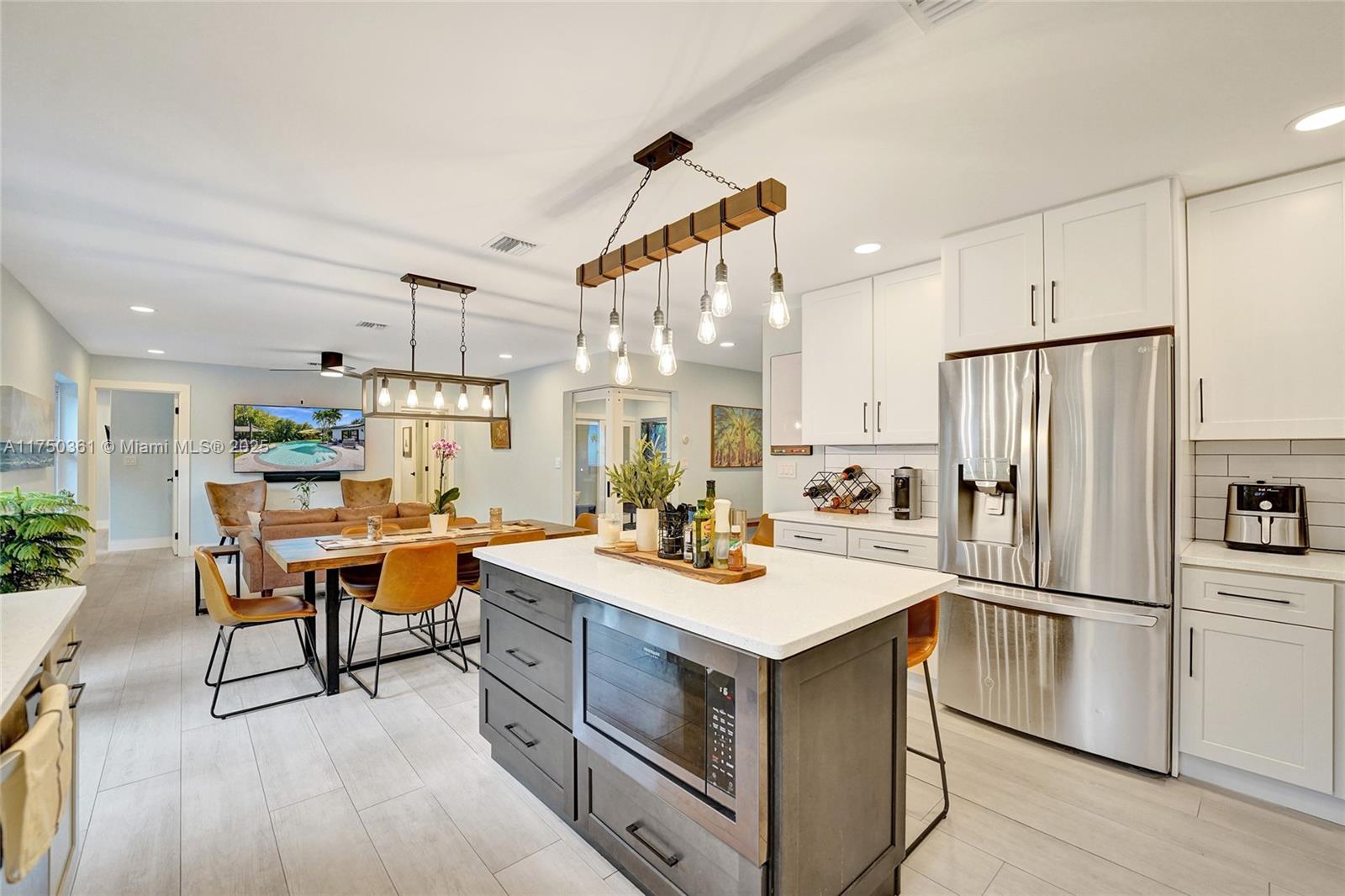 PALM AIRE VILLAGE 3RD SEC - Residential