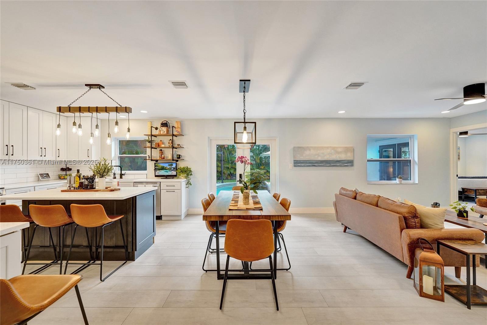 PALM AIRE VILLAGE 3RD SEC - Residential