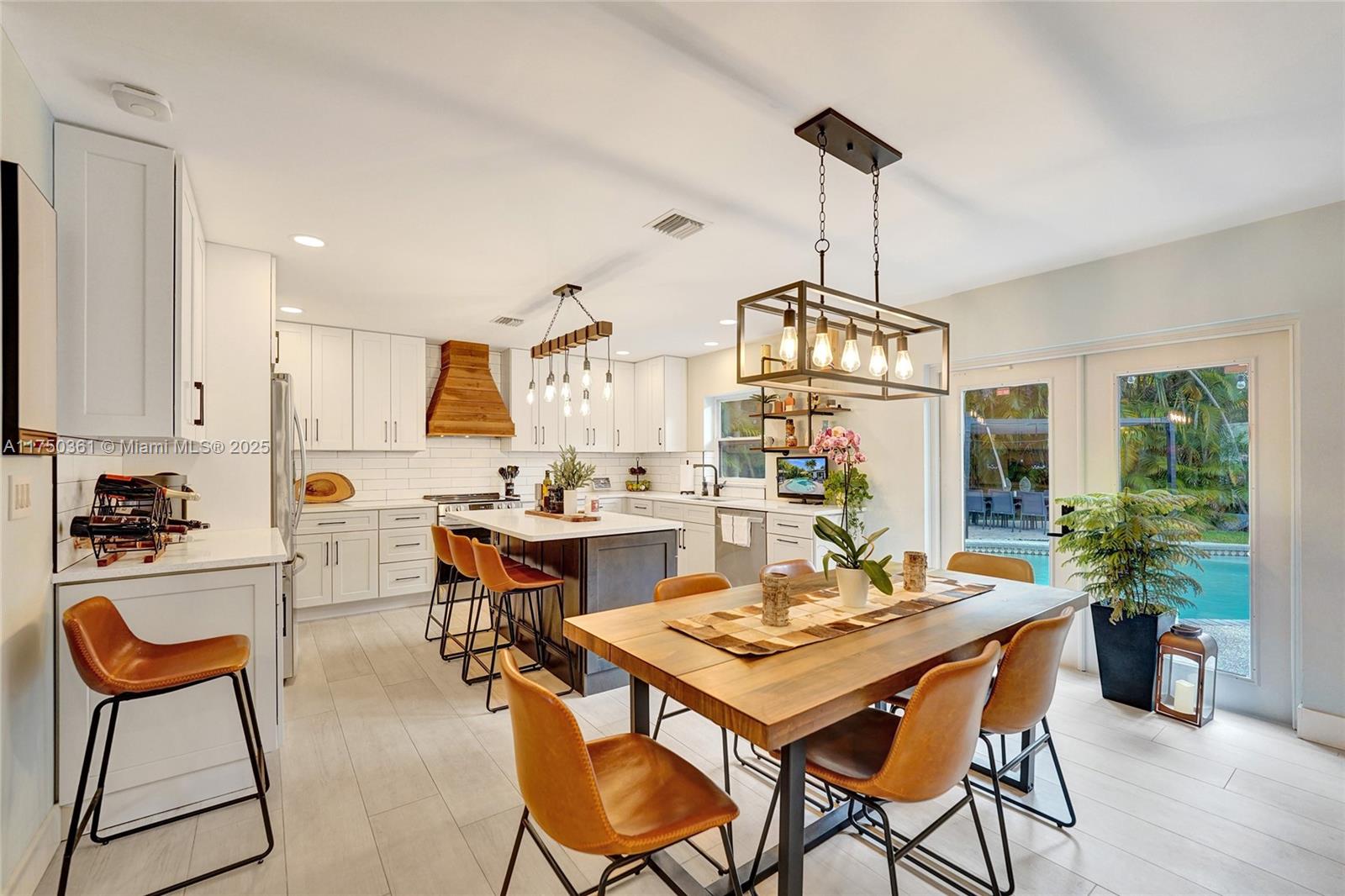 PALM AIRE VILLAGE 3RD SEC - Residential