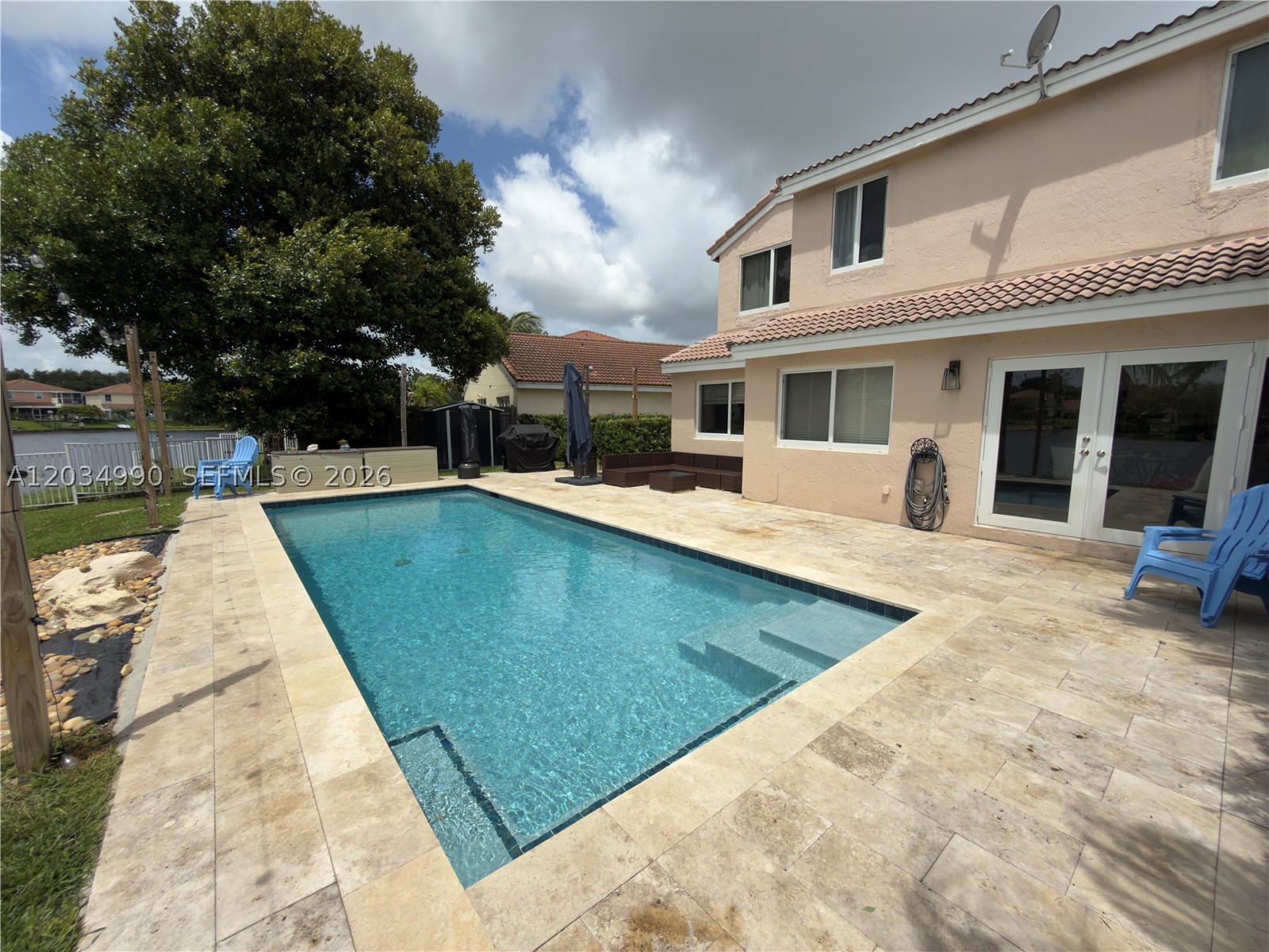 ORANGE DRIVE-PINE ISLAND - Residential