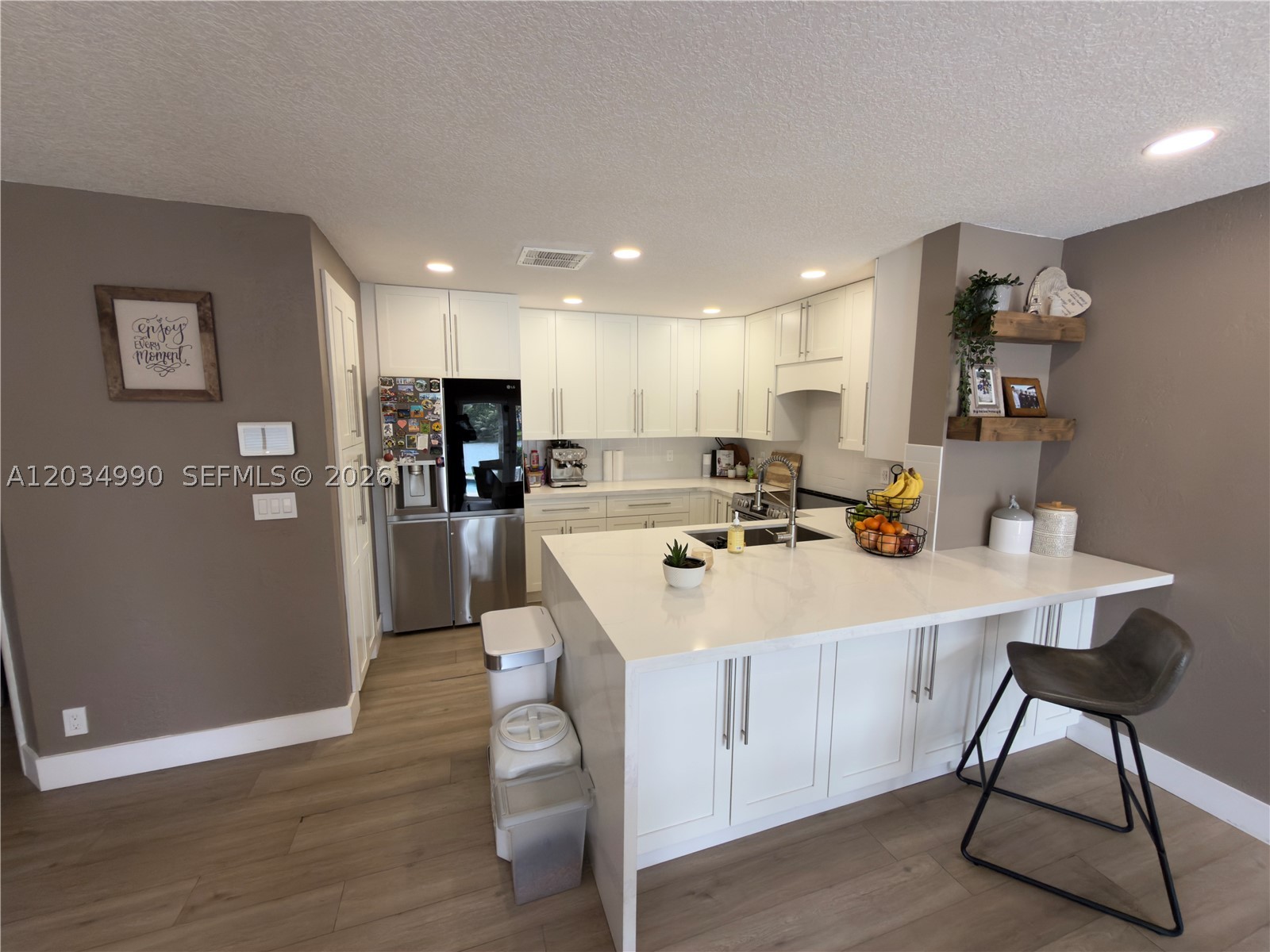 ORANGE DRIVE-PINE ISLAND - Residential