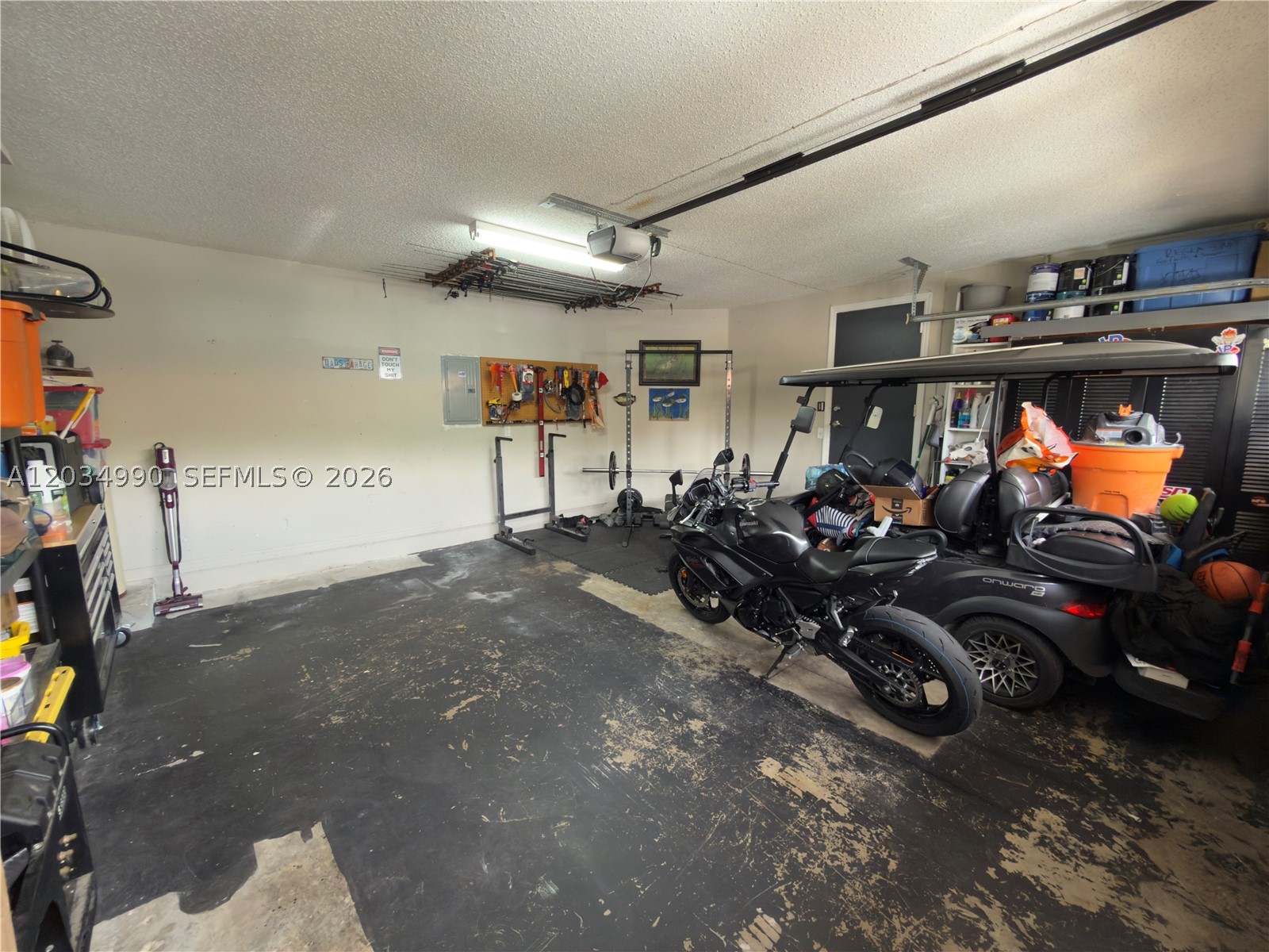 ORANGE DRIVE-PINE ISLAND - Residential