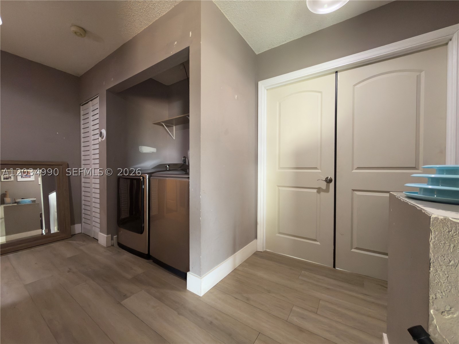 ORANGE DRIVE-PINE ISLAND - Residential