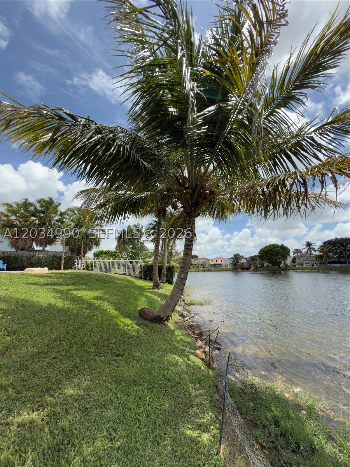 ORANGE DRIVE-PINE ISLAND - Residential