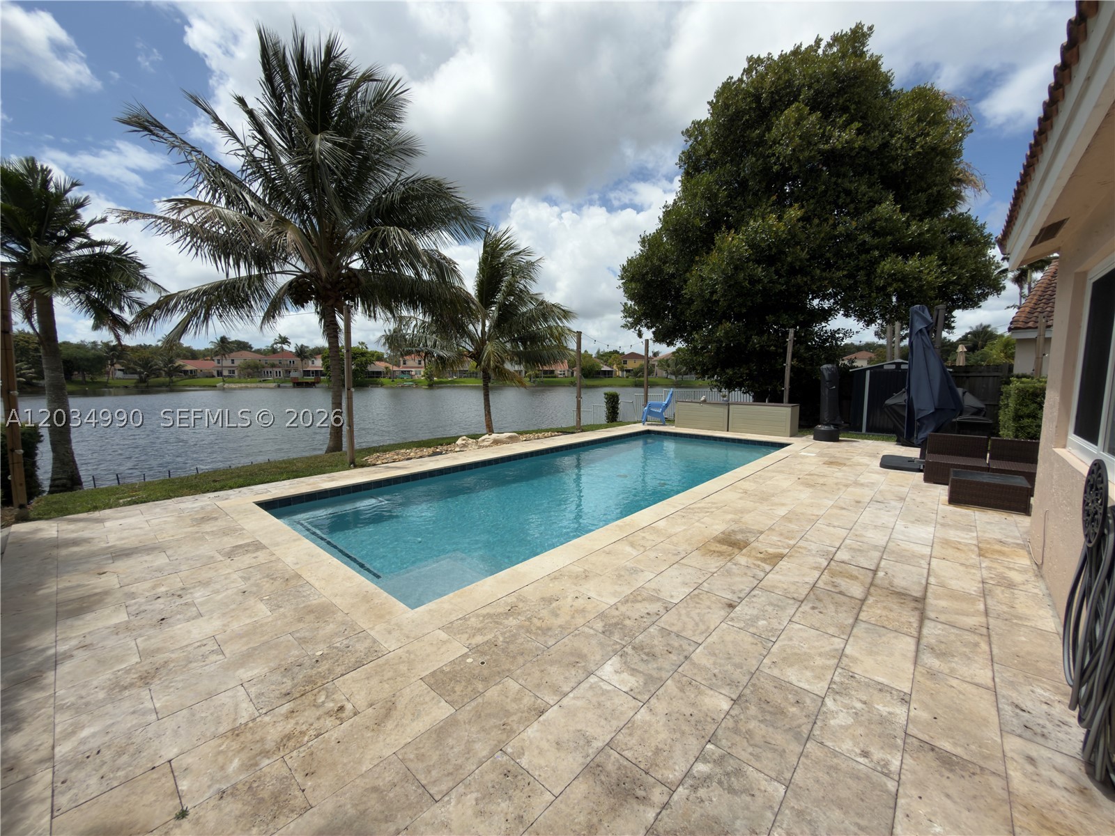 ORANGE DRIVE-PINE ISLAND - Residential