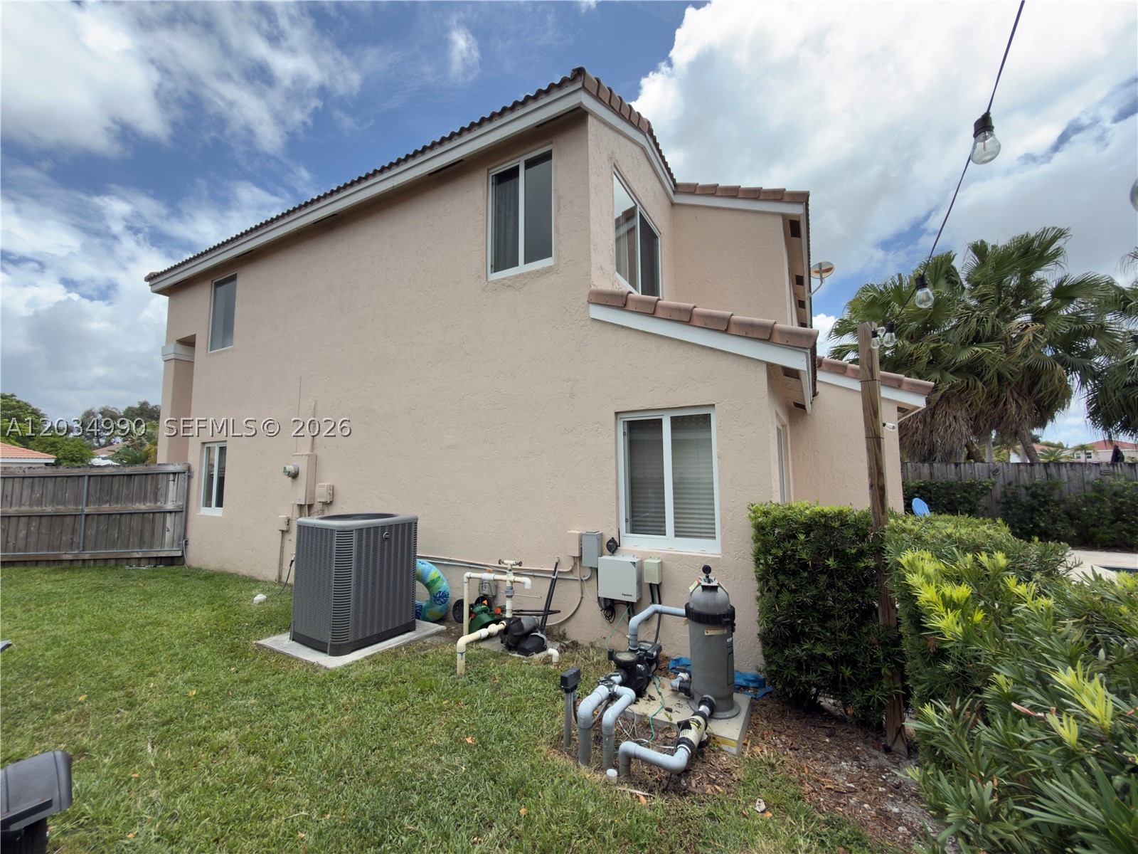 ORANGE DRIVE-PINE ISLAND - Residential