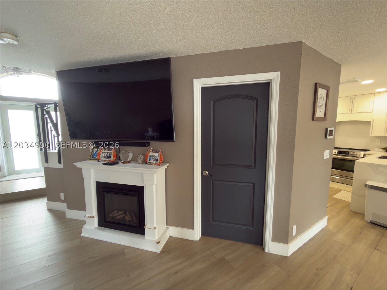 ORANGE DRIVE-PINE ISLAND - Residential