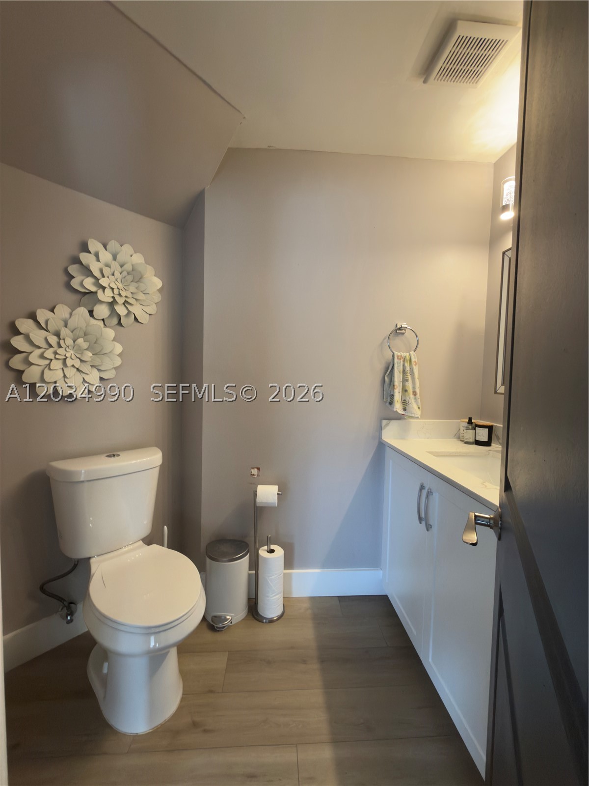 ORANGE DRIVE-PINE ISLAND - Residential
