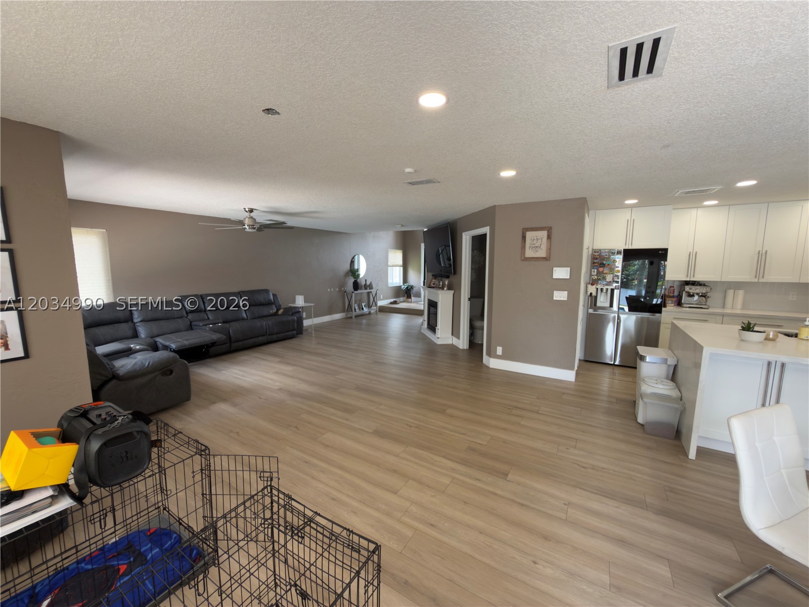 ORANGE DRIVE-PINE ISLAND - Residential