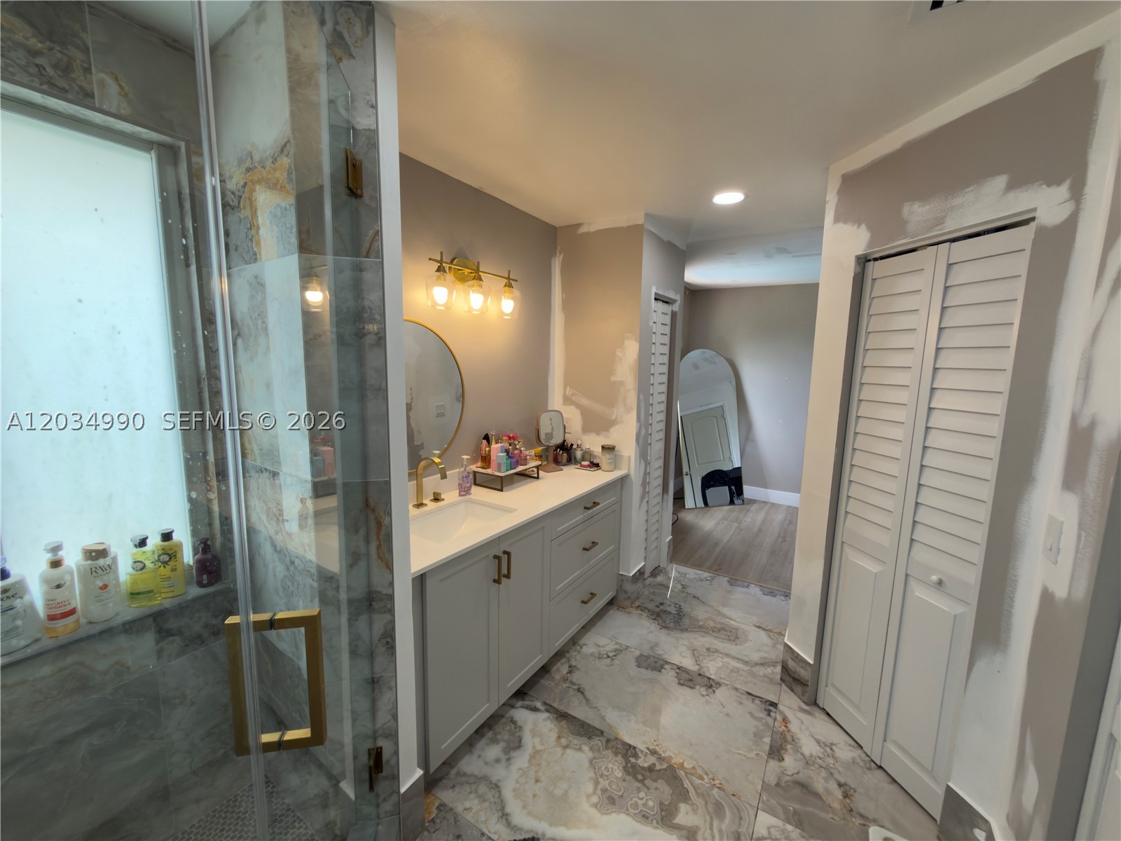 ORANGE DRIVE-PINE ISLAND - Residential