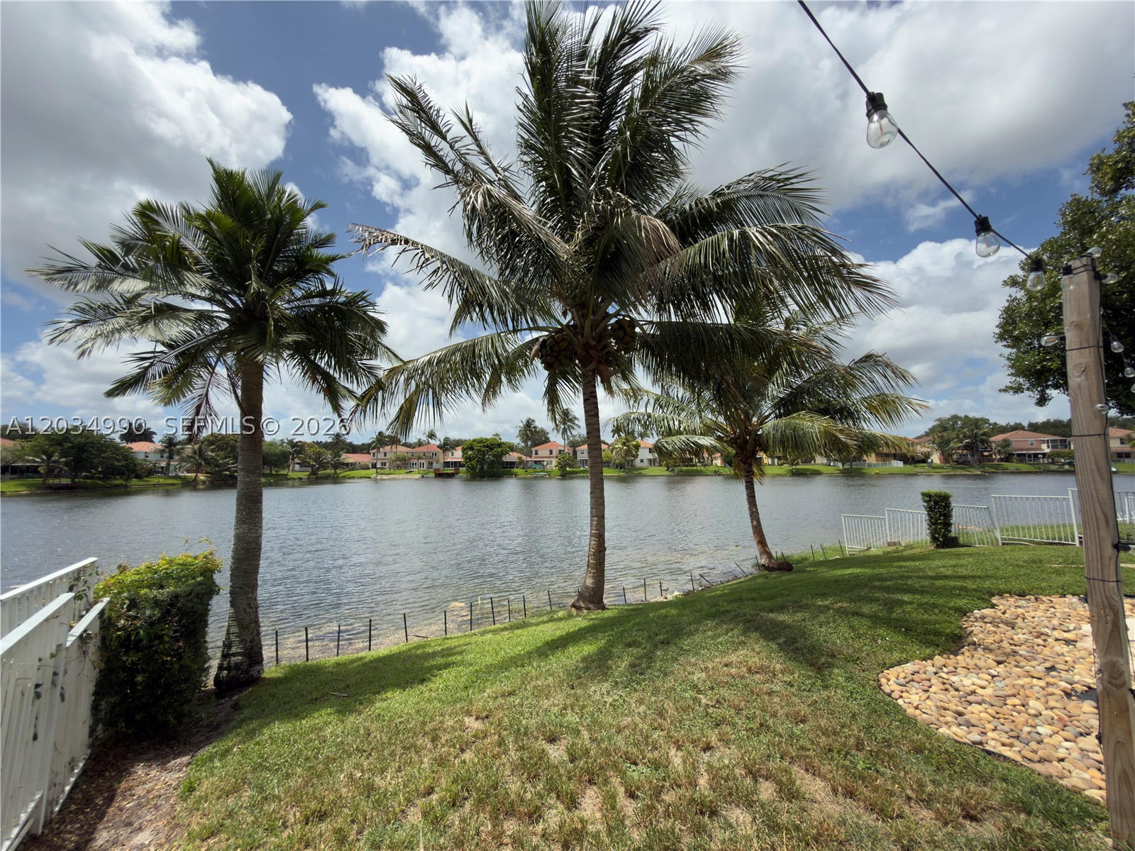 ORANGE DRIVE-PINE ISLAND - Residential