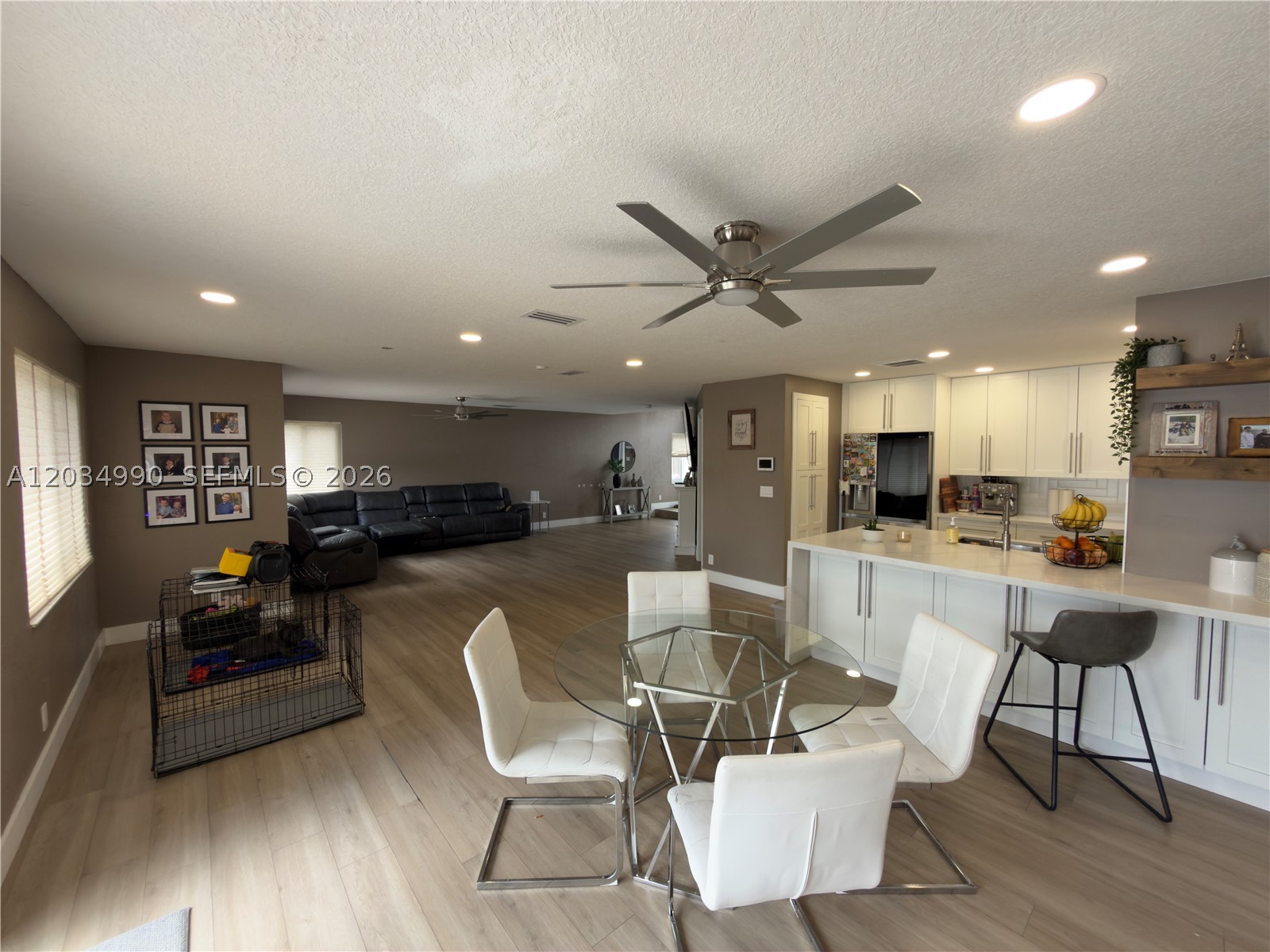 ORANGE DRIVE-PINE ISLAND - Residential