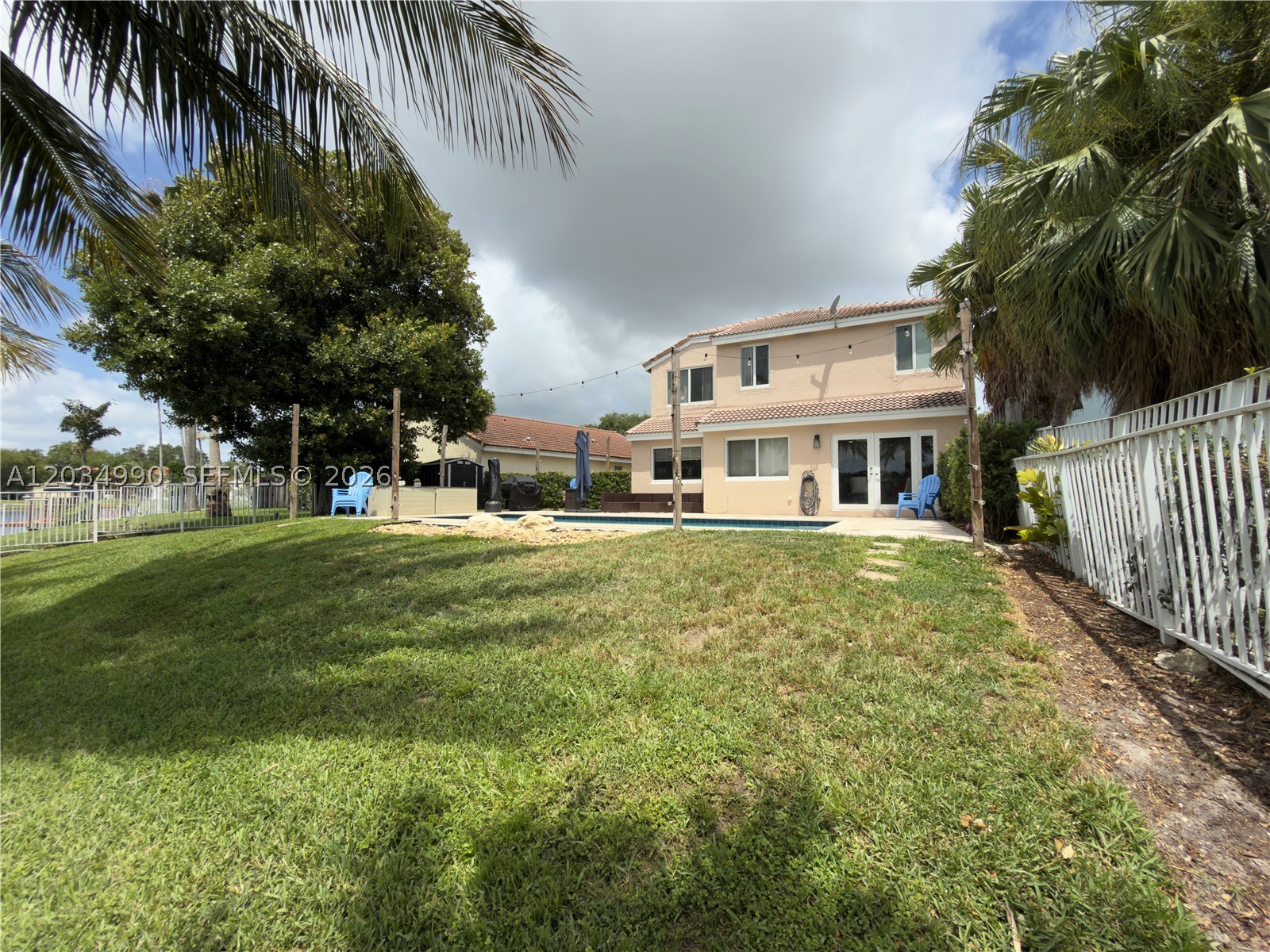 ORANGE DRIVE-PINE ISLAND - Residential