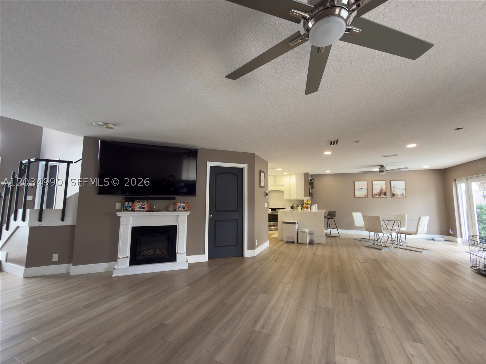 ORANGE DRIVE-PINE ISLAND - Residential