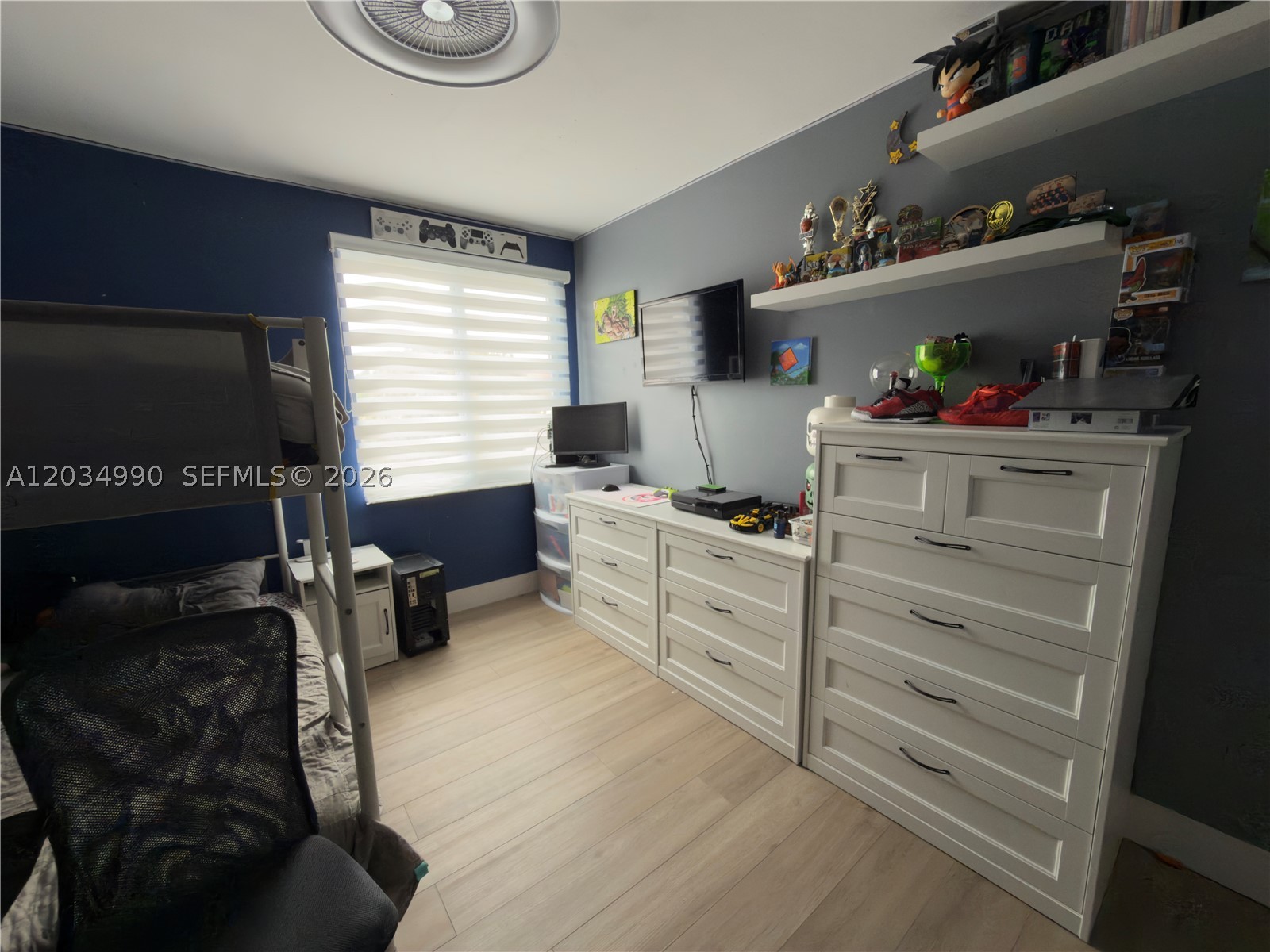 ORANGE DRIVE-PINE ISLAND - Residential