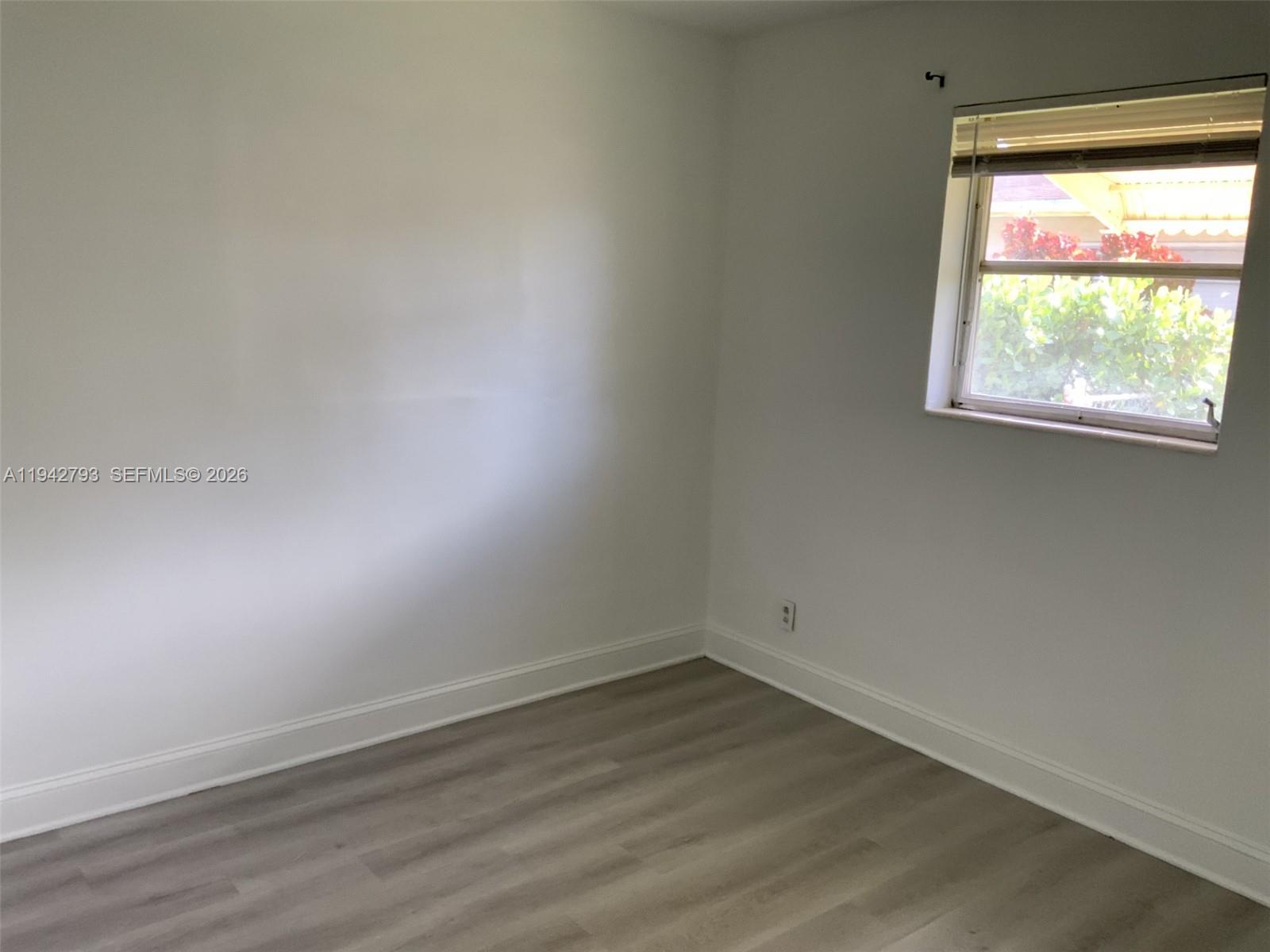 NORTH MARGATE 1ST ADD - Residential Lease