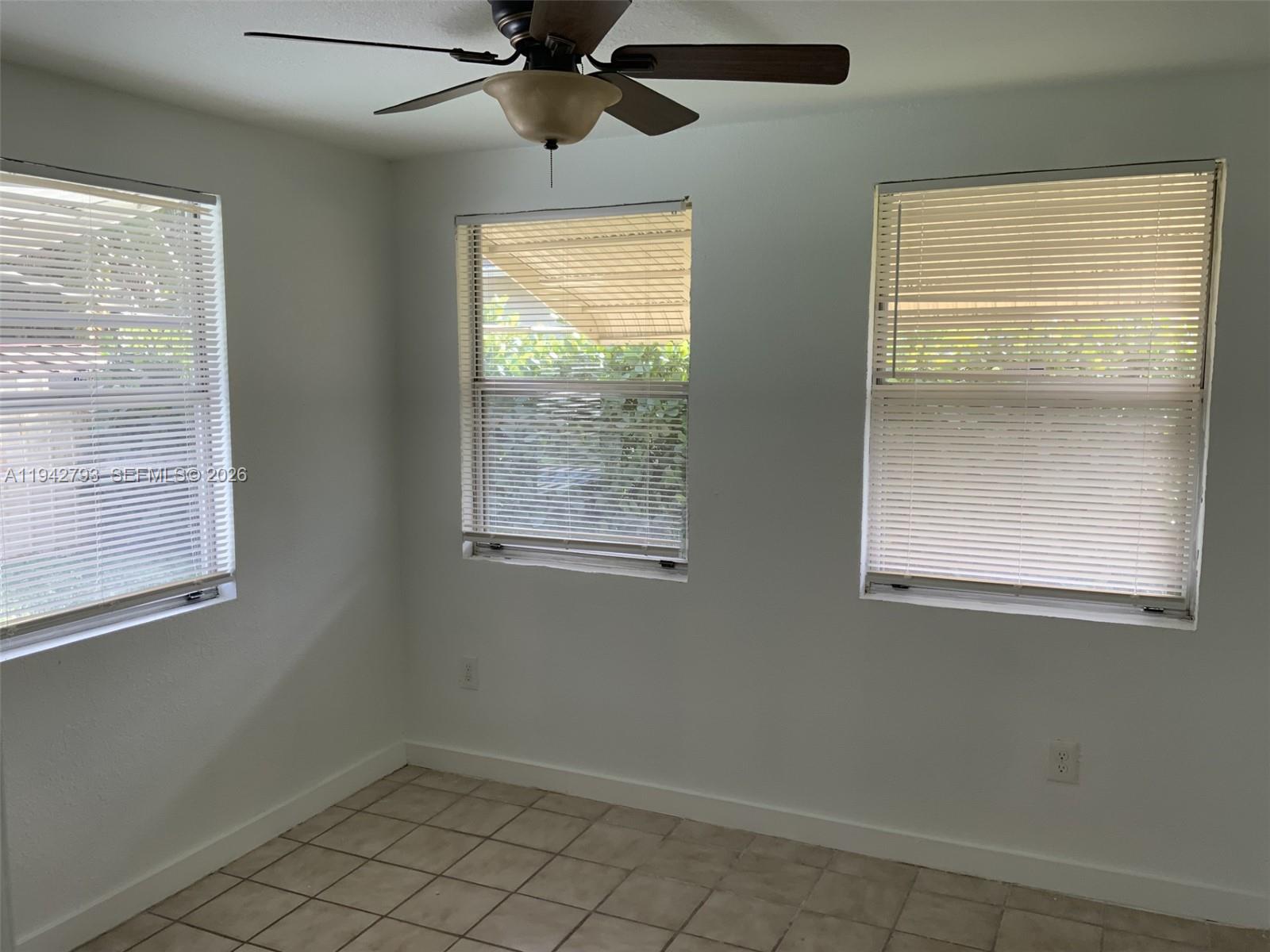 NORTH MARGATE 1ST ADD - Residential Lease