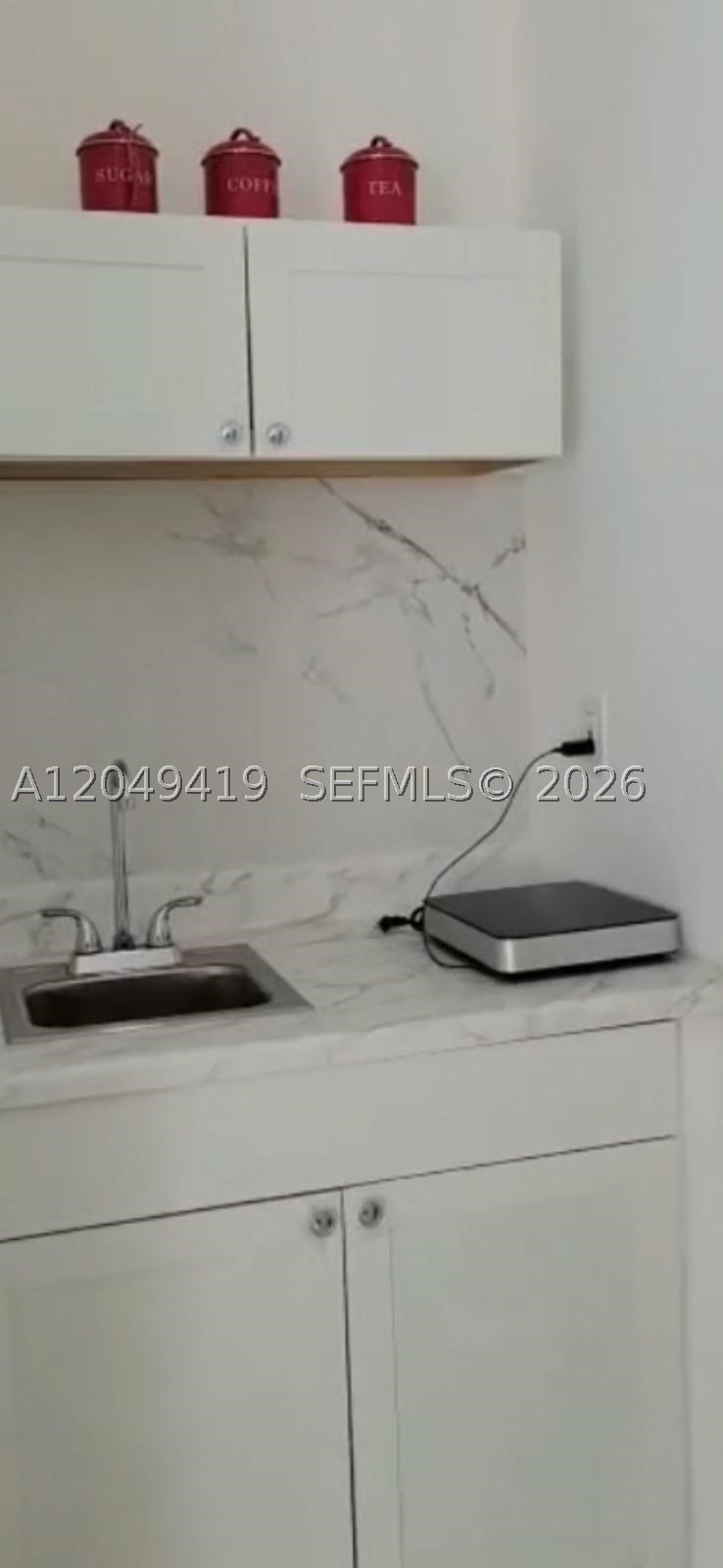 POINCIANA AT SUNSET LAKES - Residential Lease