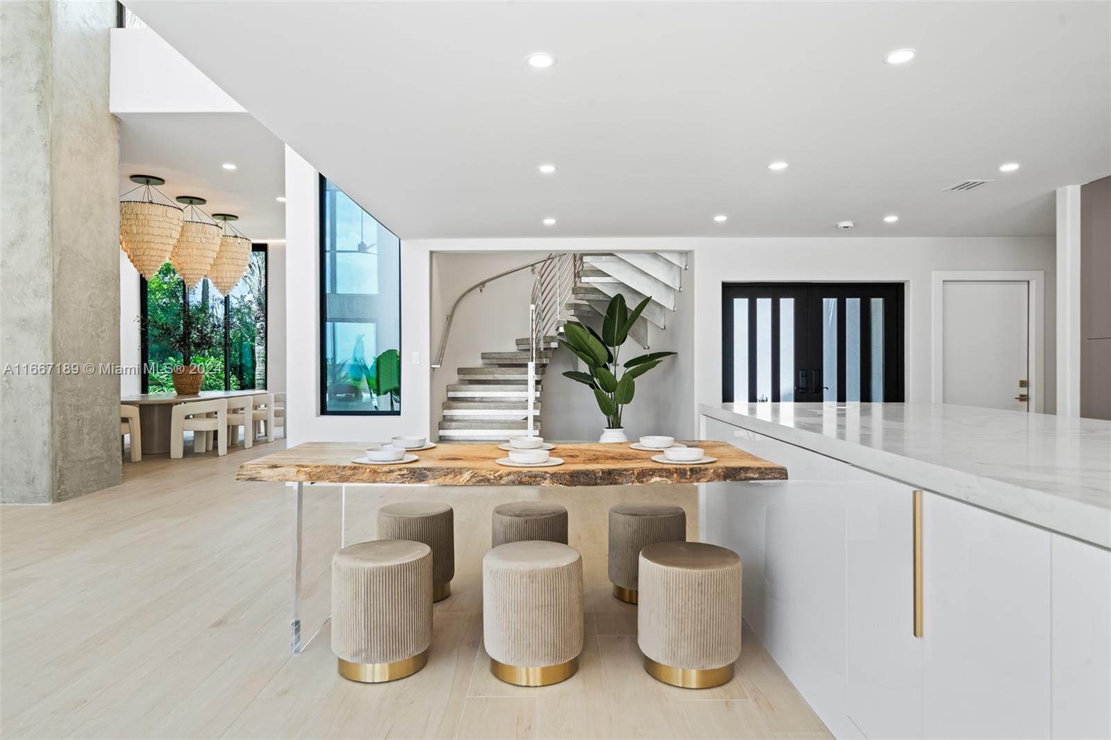 EAU GALLIE BY THE SEA - Residential