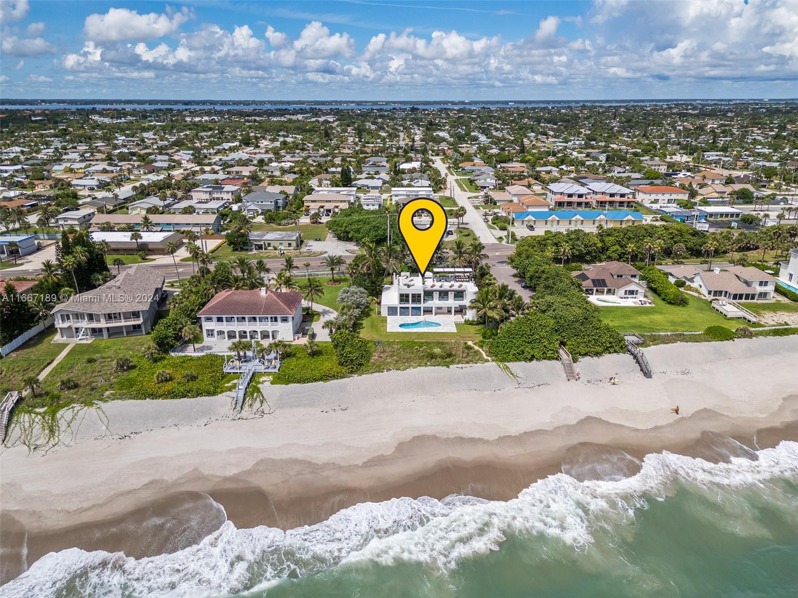 EAU GALLIE BY THE SEA - Residential