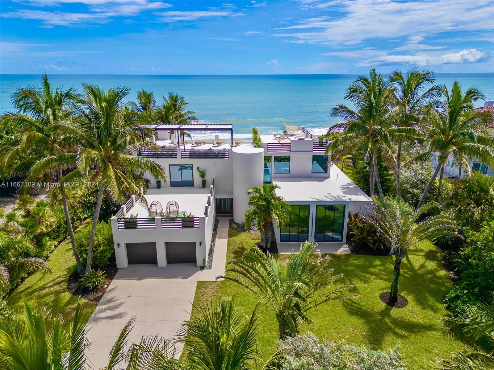 EAU GALLIE BY THE SEA - Residential