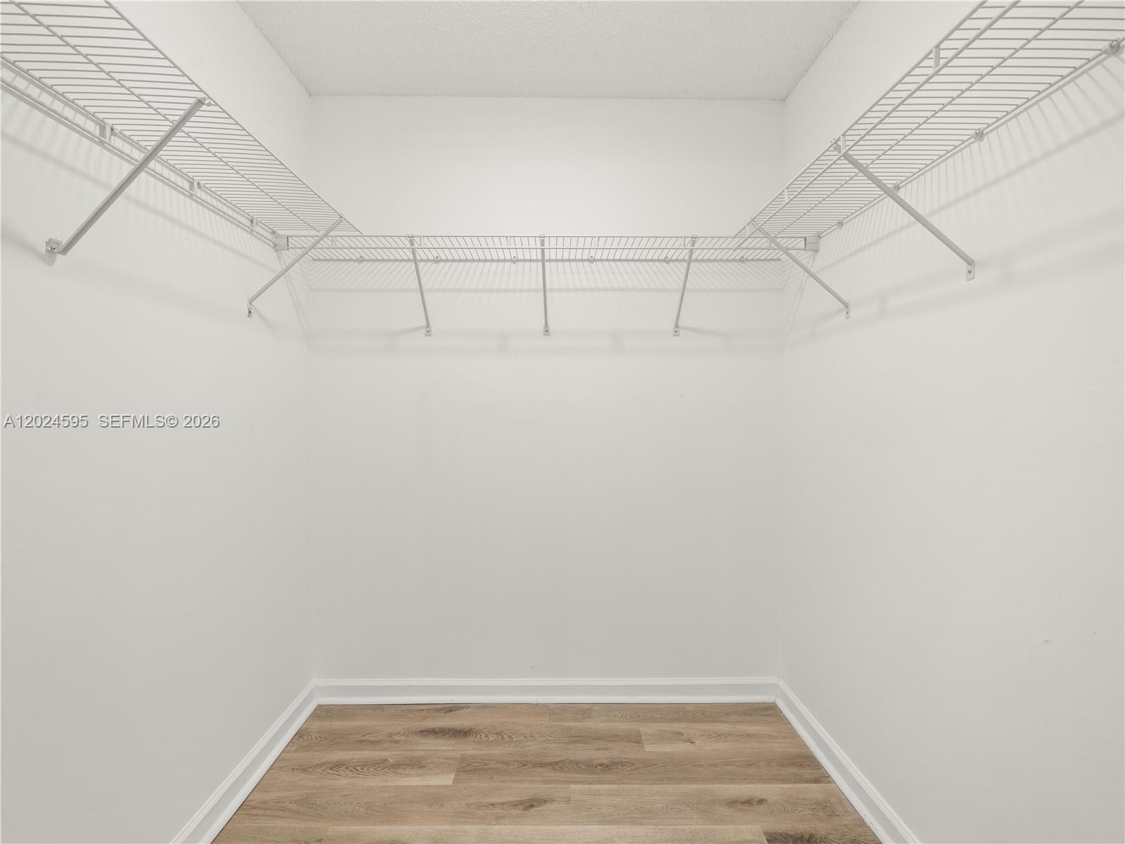 FAIRFAX CONDOMINIUM H - Residential