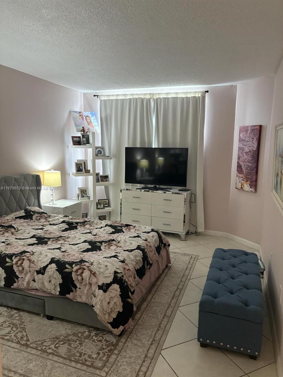 HEMISPHERES CONDO - Residential