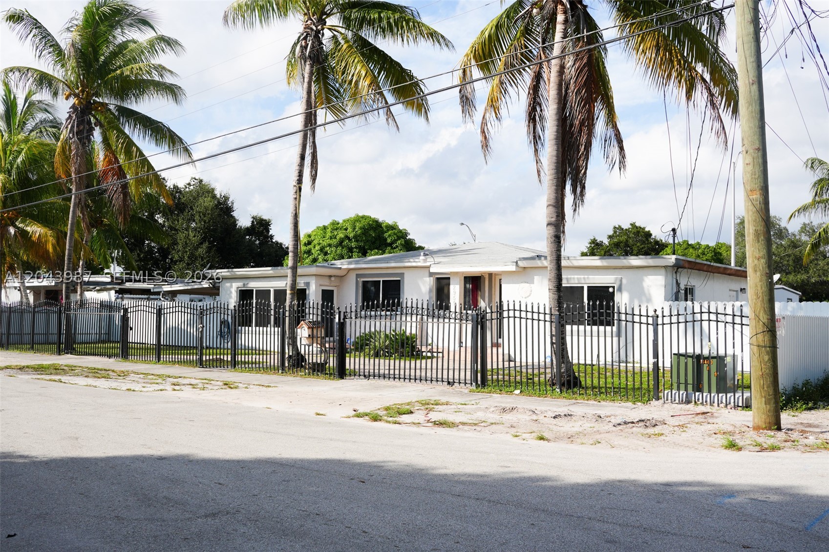 THE TROPICS AMD - Residential
