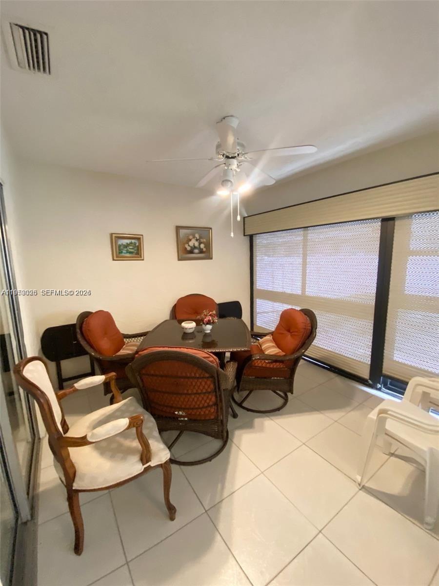 WHISPER WALK SEC C CONDO - Residential