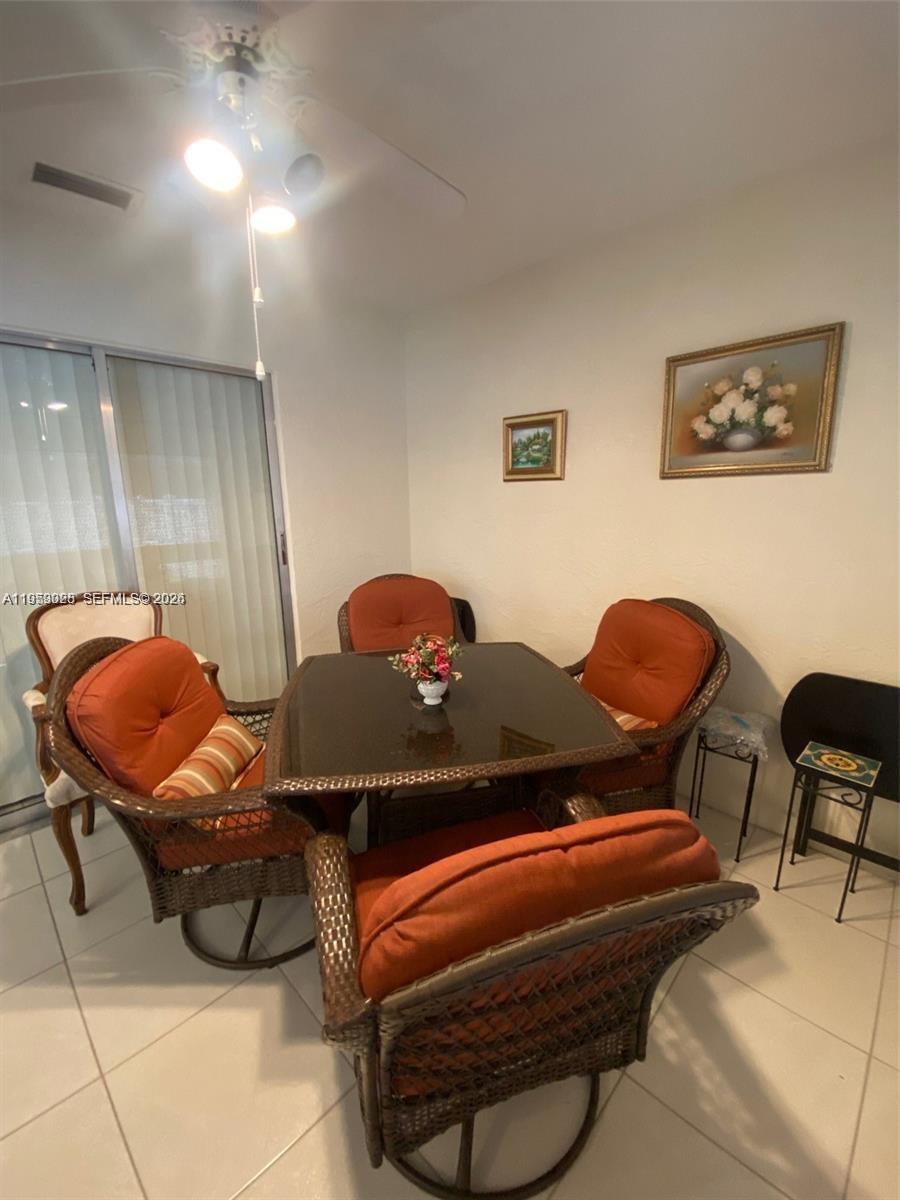 WHISPER WALK SEC C CONDO - Residential