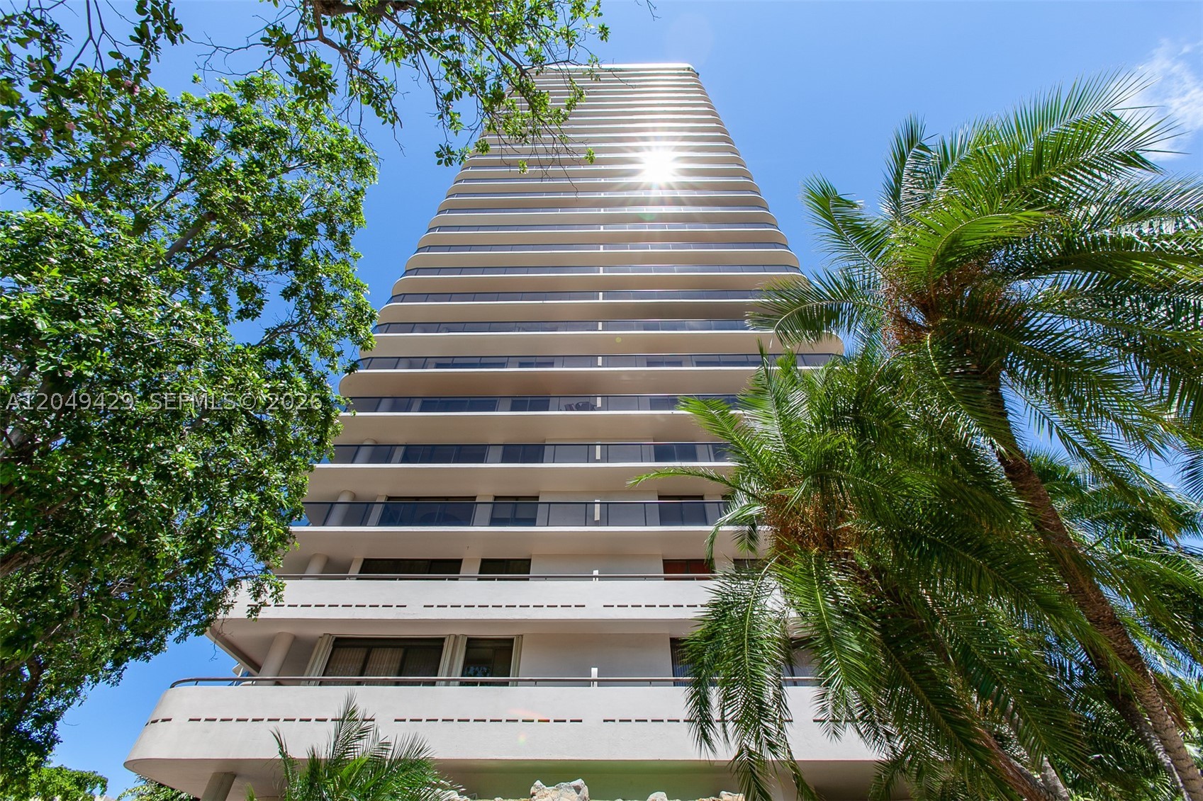 TURNBERRY ISLE SOUTH COND - Residential