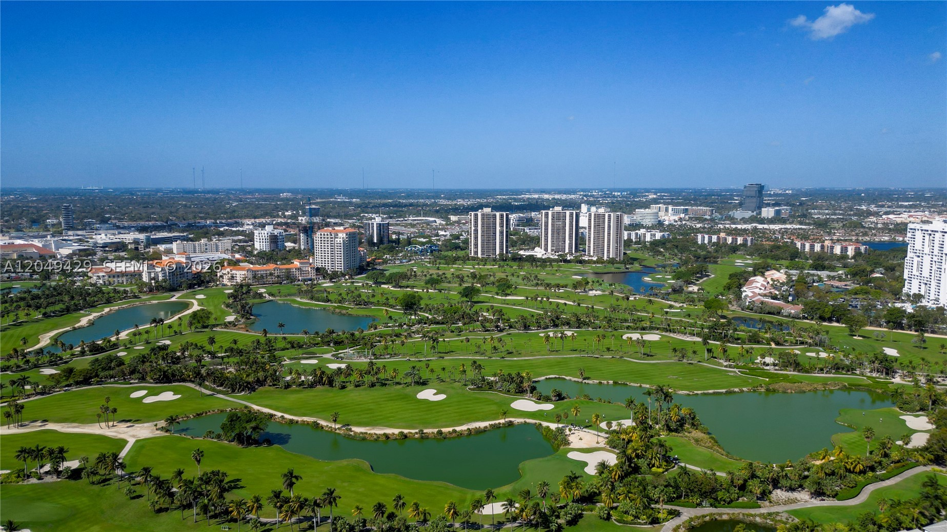 TURNBERRY ISLE SOUTH COND - Residential