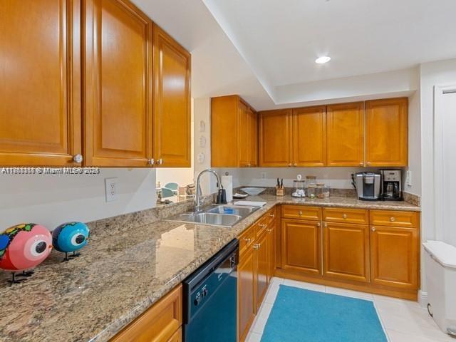 BILTMORE VILLAGE CONDO - Residential Lease