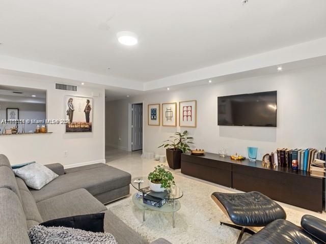 BILTMORE VILLAGE CONDO - Residential Lease
