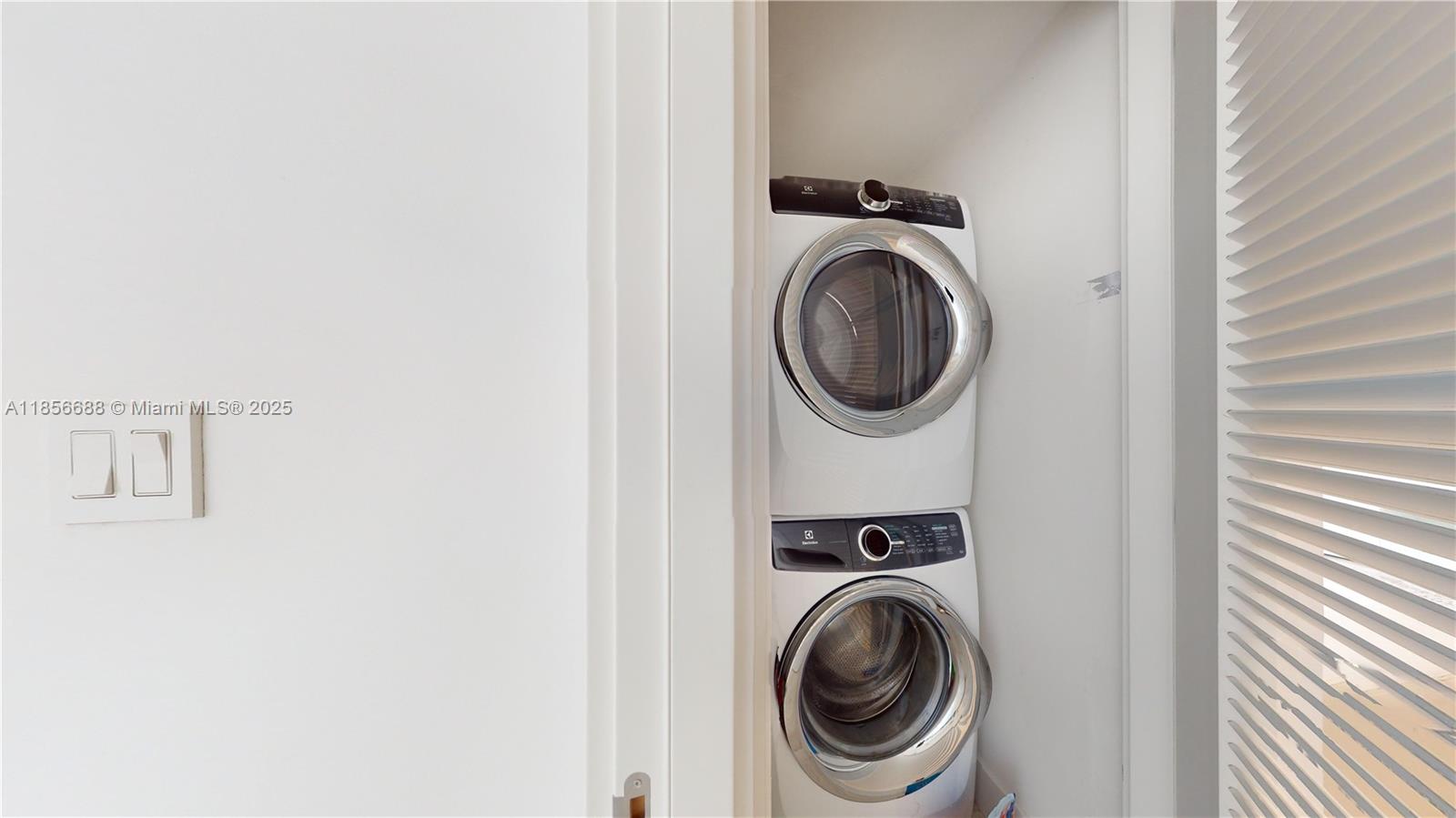 ECHO BRICKELL CONDO - Residential Lease
