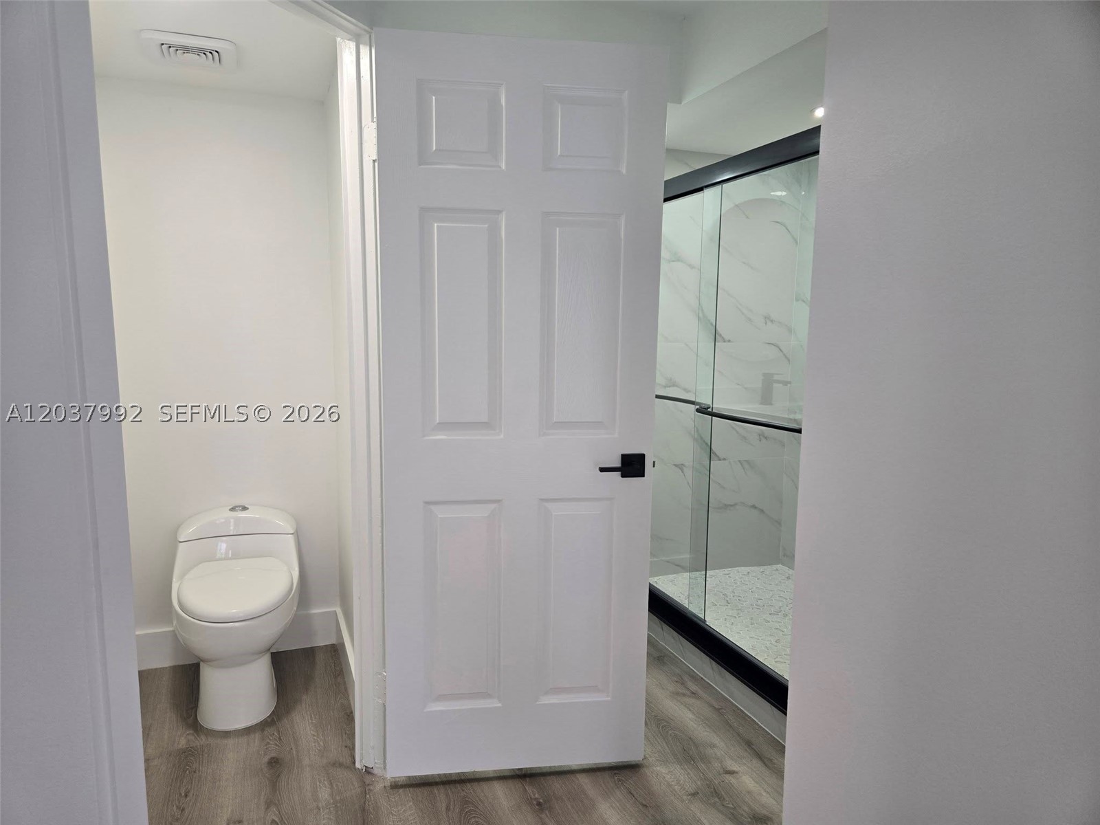 UNIVERSITY INN CONDO - Residential Lease