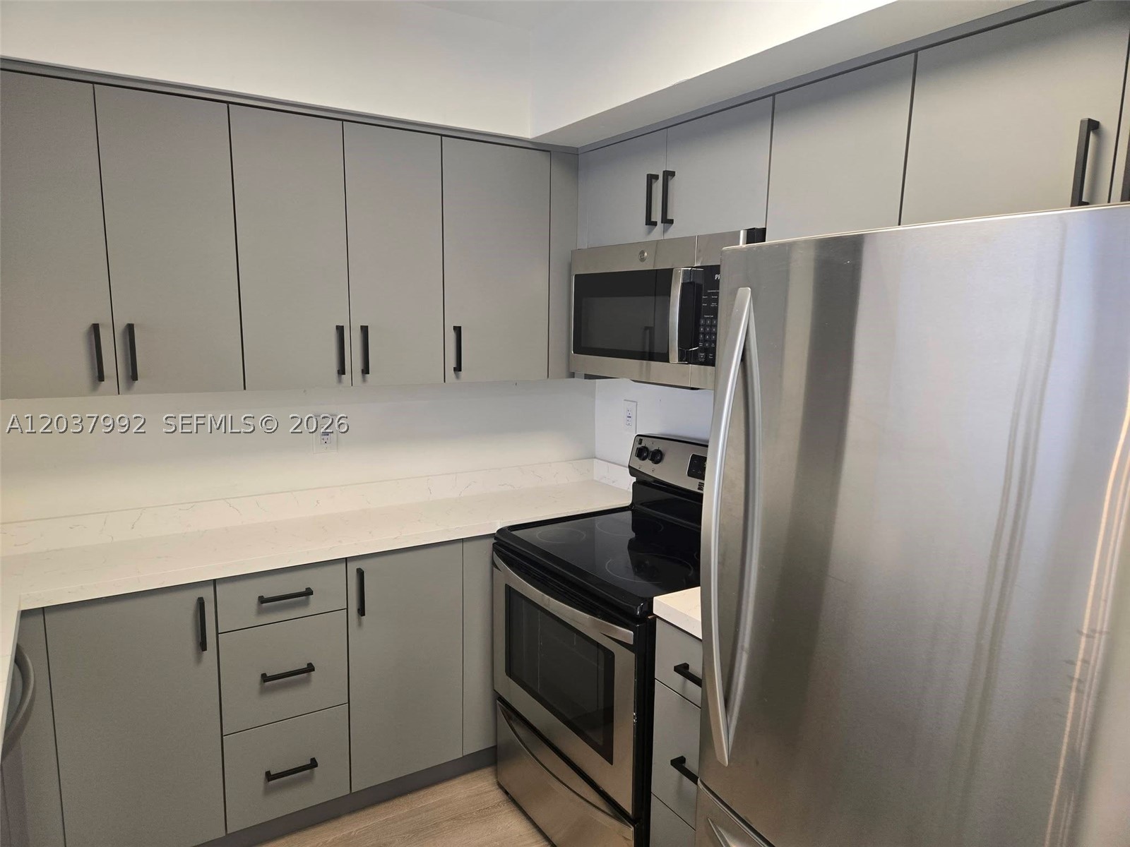 UNIVERSITY INN CONDO - Residential Lease