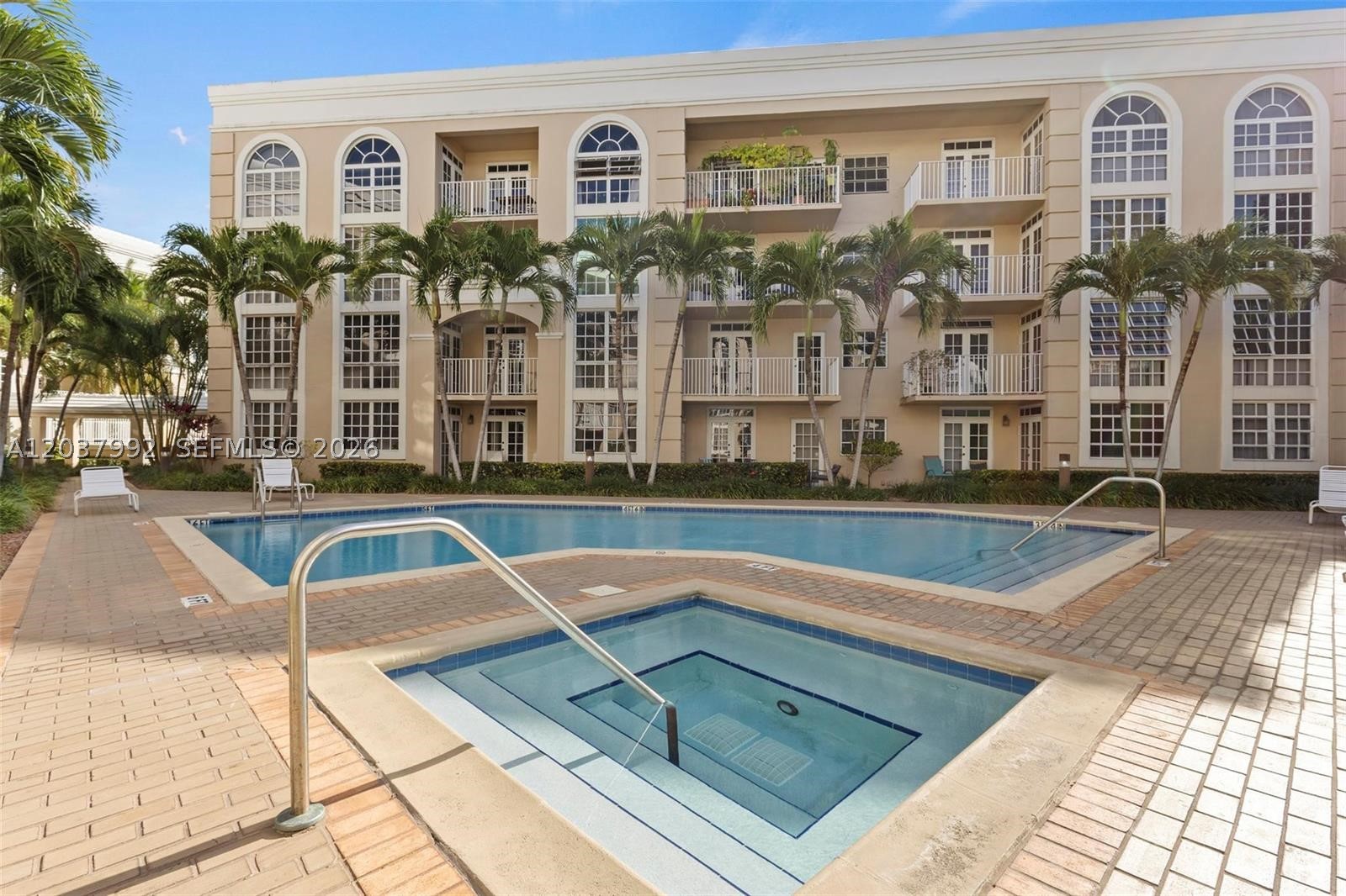UNIVERSITY INN CONDO - Residential Lease