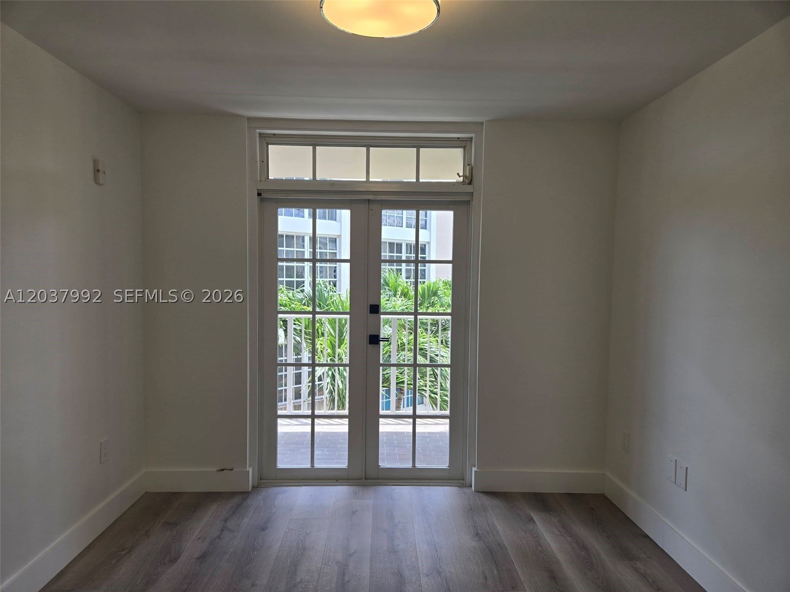 UNIVERSITY INN CONDO - Residential Lease