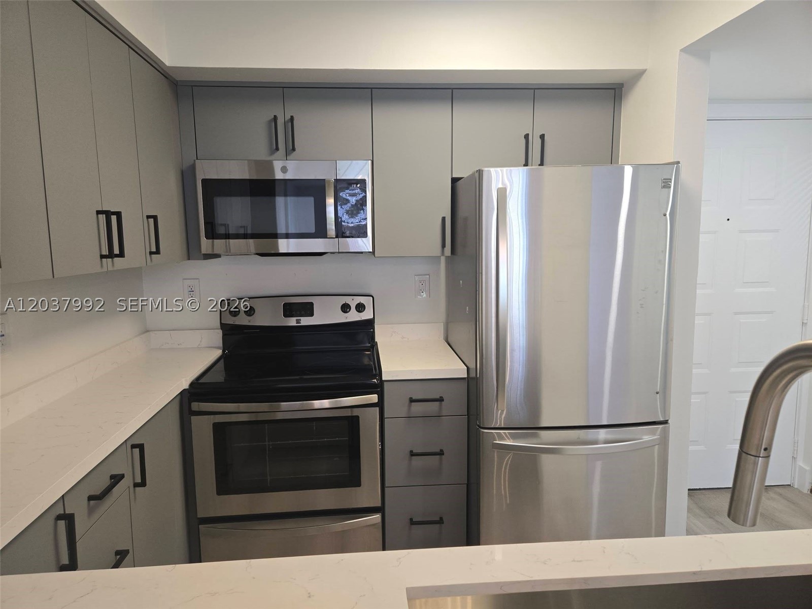 UNIVERSITY INN CONDO - Residential Lease