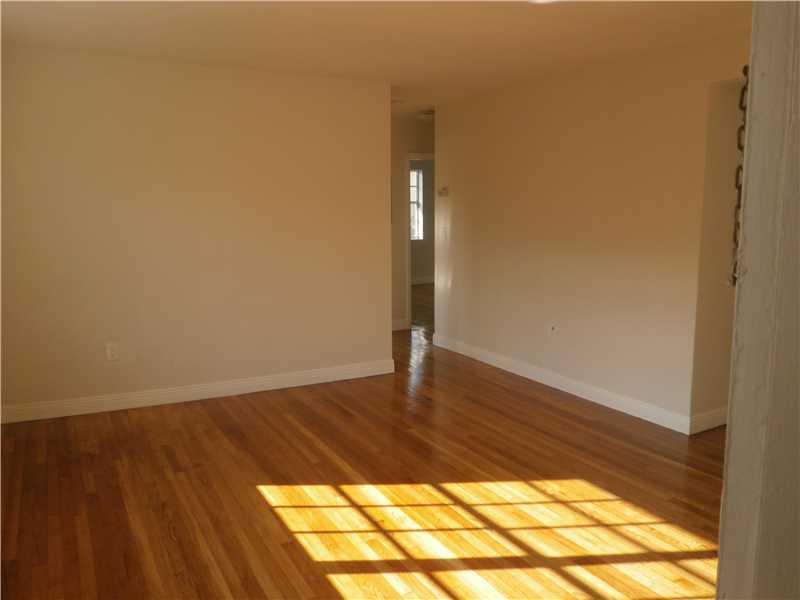 8 54 41 CORAL GABLES DOUG - Residential Lease